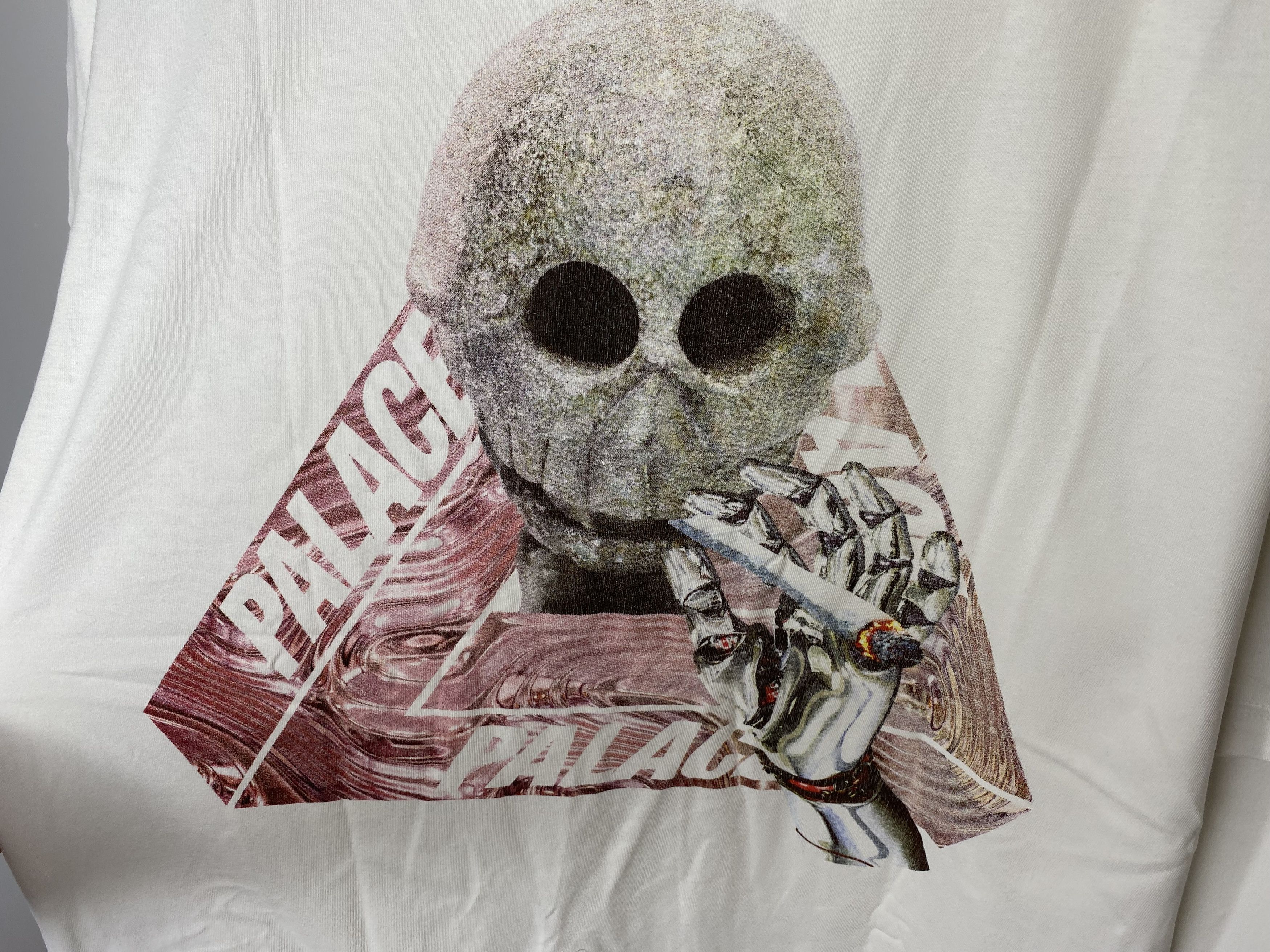 Palace PALACE SKATEBOARDS TSHIRT BIG LOGO WHITE T-SHIRT CREW NECK Size US L / EU 52-54 / 3 - 3 Thumbnail