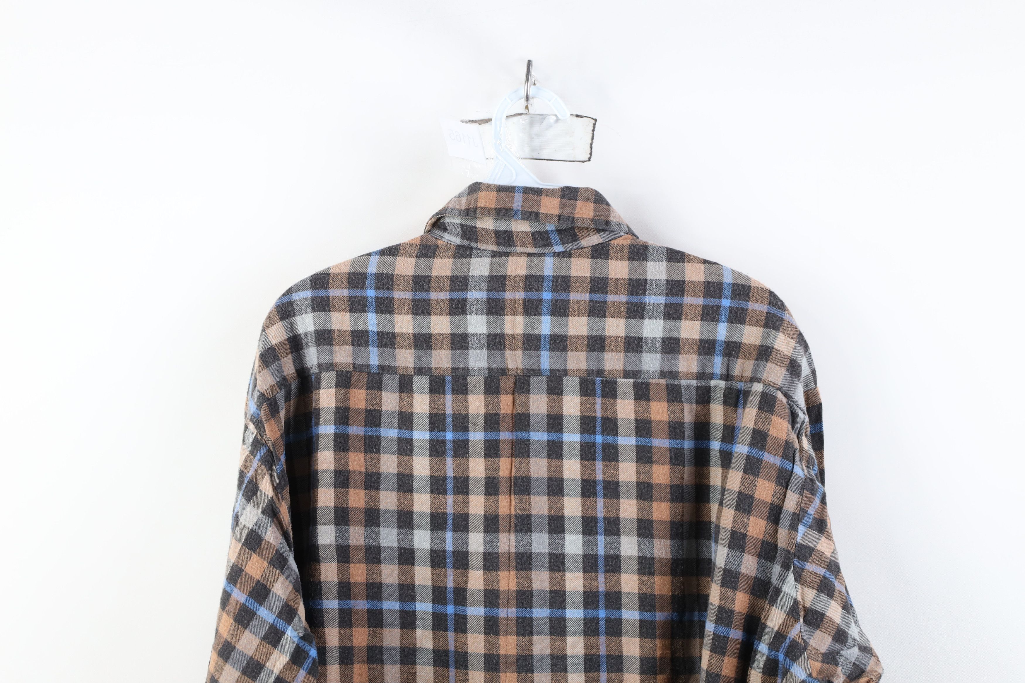 Vintage Vintage 70s Streetwear Flannel Collared Button Shirt Plaid Size US XL / EU 56 / 4 - 9 Thumbnail