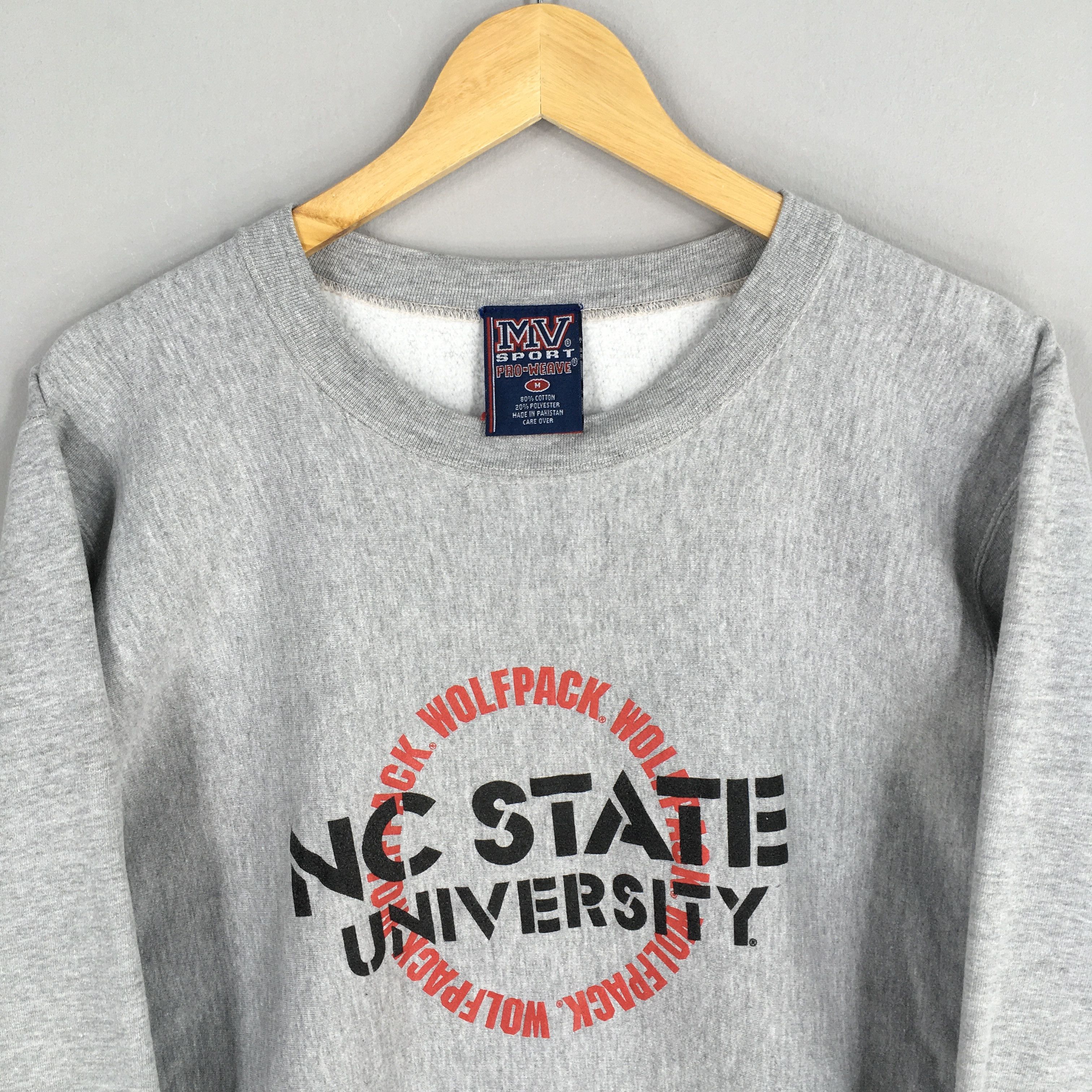 NCAA Vintage NC State University Ncaa Sweatshirt Medium Size US M / EU 48-50 / 2 - 2 Thumbnail