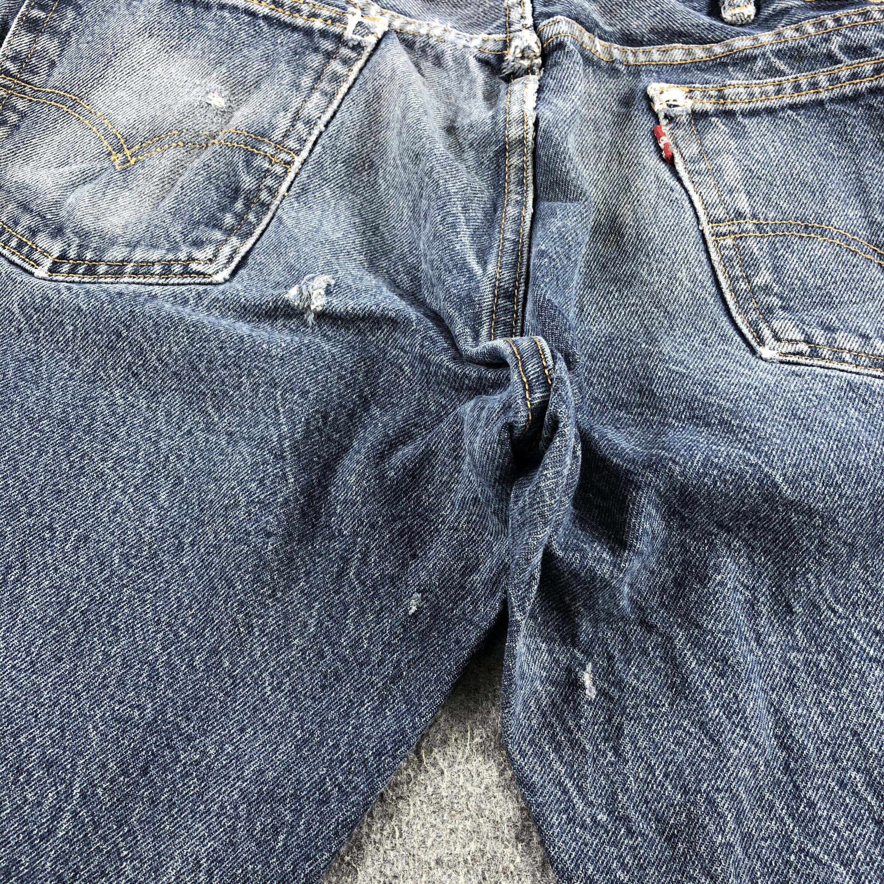 Levi's Vintage Blue Wash Levis 517 Jeans-J2203 Size US 35 - 10 Thumbnail