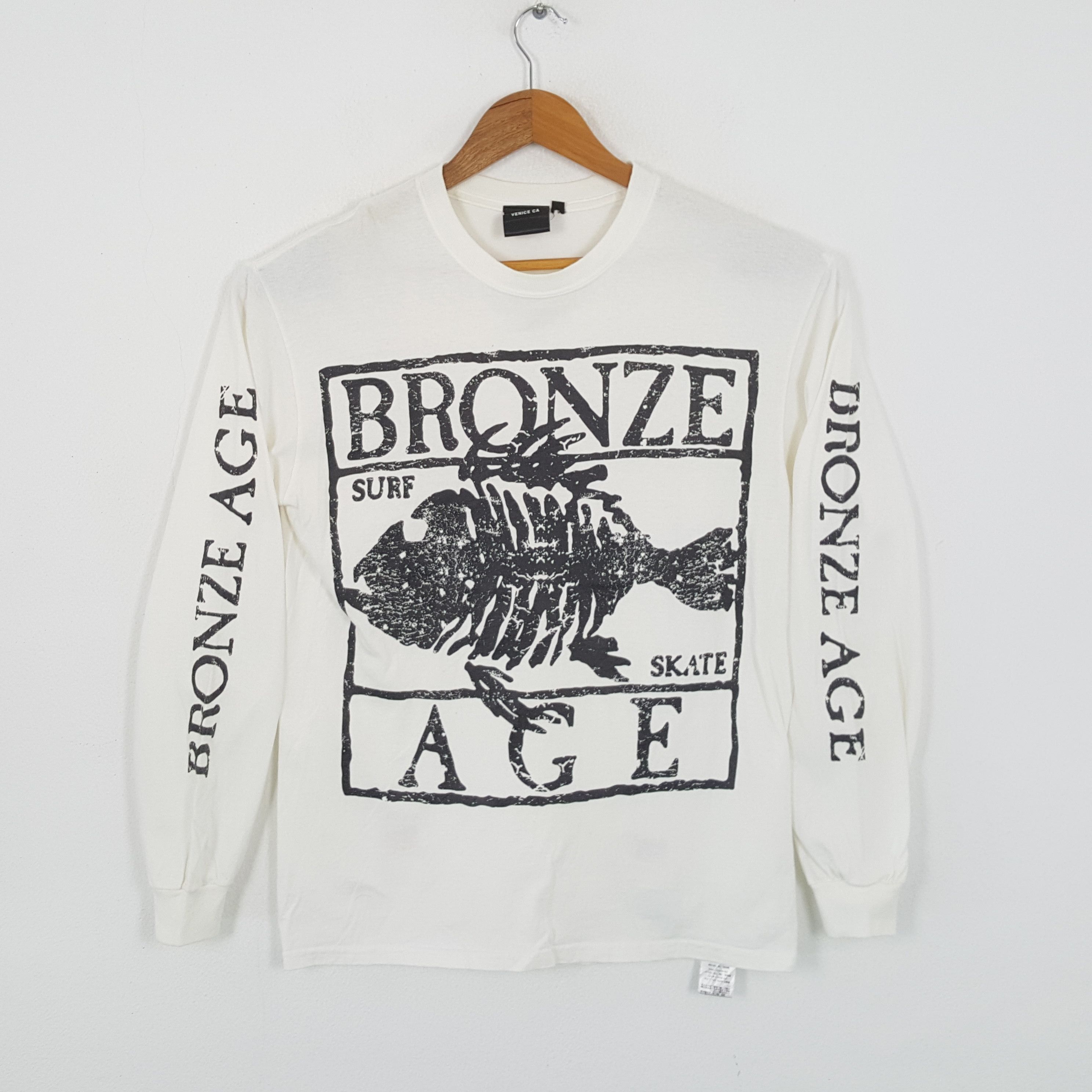 Vintage Vintage BRONZE AGE American Surfing Style T-Shirts Size US M / EU 48-50 / 2 - 1 Thumbnail