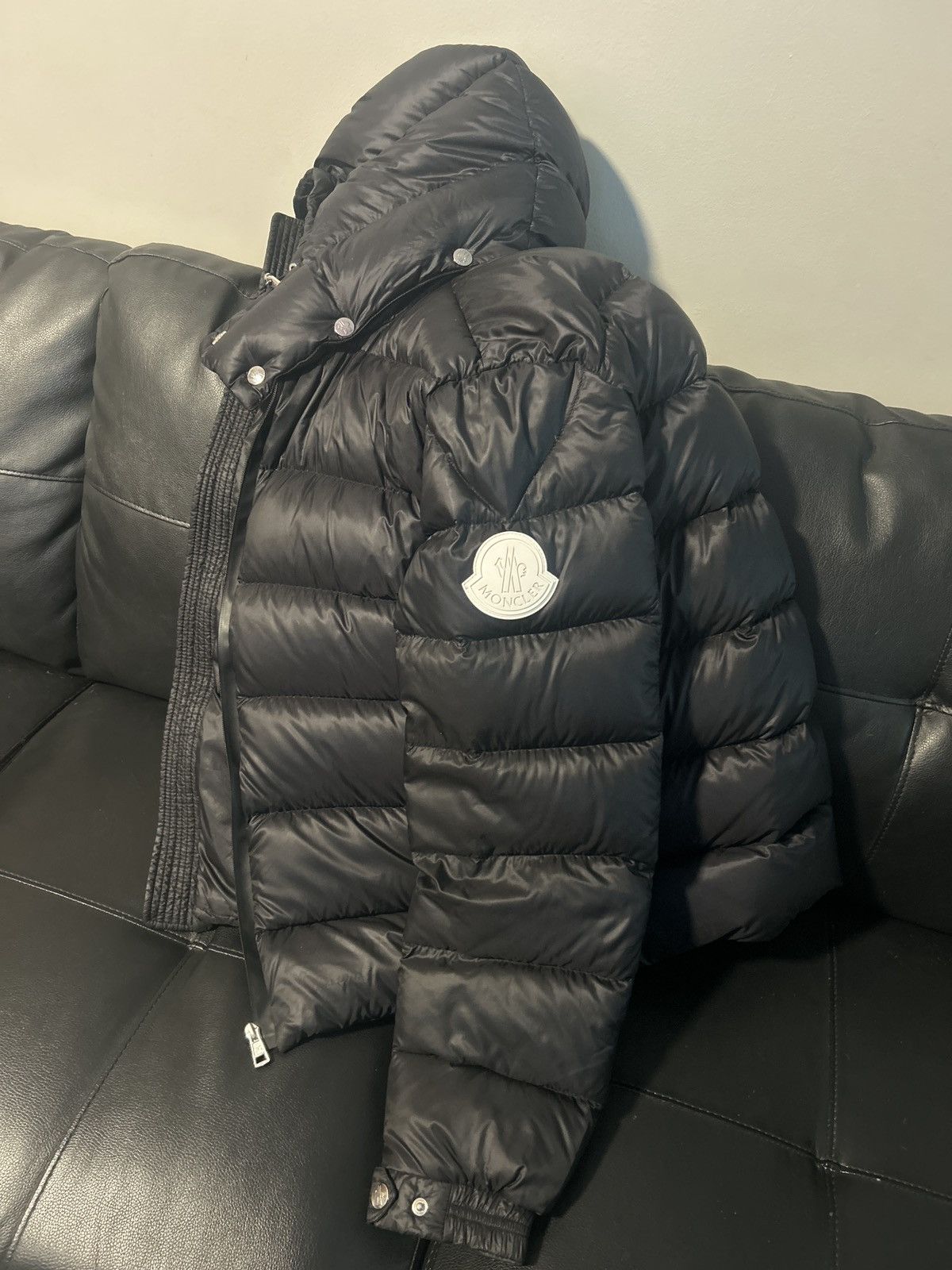 Moncler Moncler arves down jacket size 3 Size US L / EU 52-54 / 3 - 5 Thumbnail