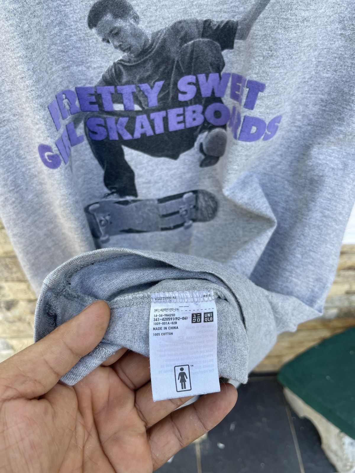 Girl Skateboards Last Drop🔥Rare🔥Girls Skateboards Pretty Sweet Uniqlo T-Shirt Size US M / EU 48-50 / 2 - 7 Thumbnail