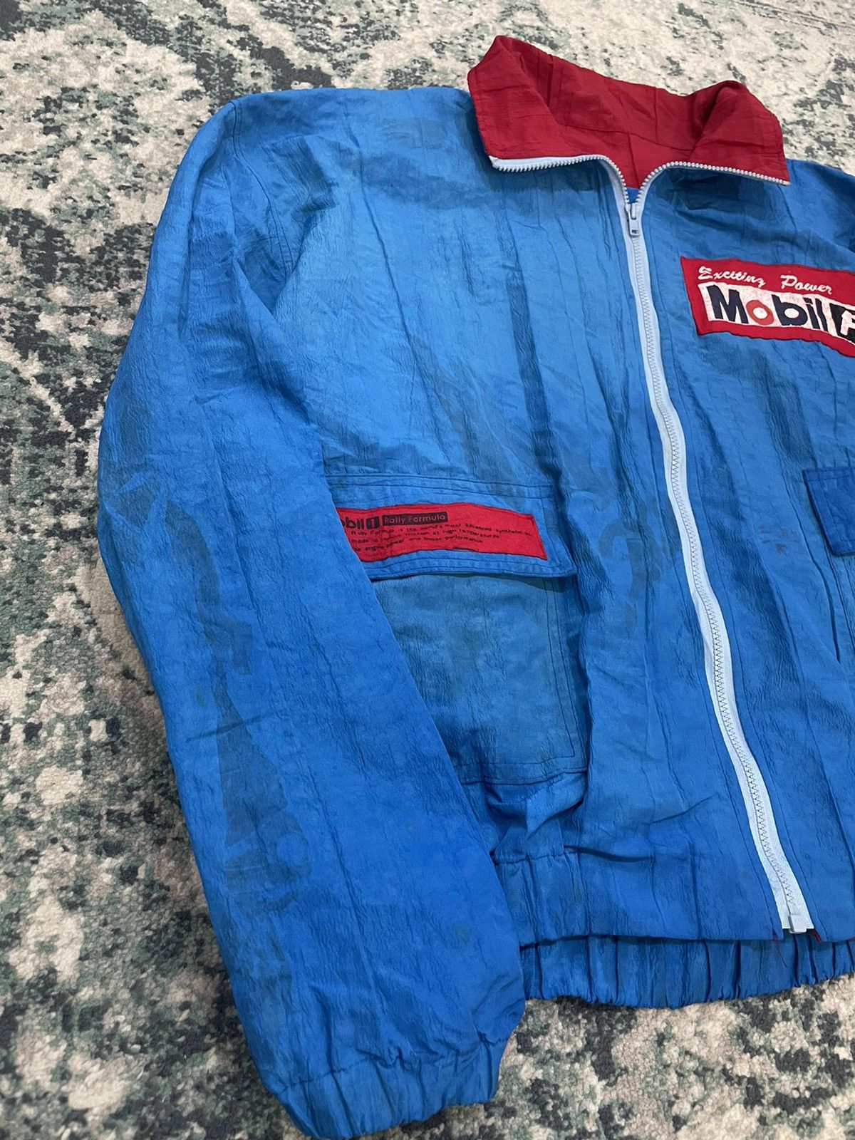Vintage Vintage Mobil Formula 1 Racing Team Nylon Bomber Jacket Size US XL / EU 56 / 4 - 4 Thumbnail