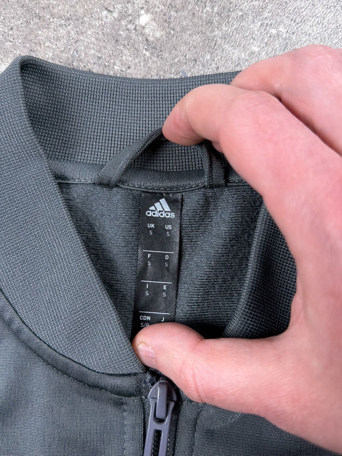 Adidas Adidas Vintage Zip Sweatshirt Tracksuit 90's Size US S / EU 44-46 / 1 - 3 Thumbnail