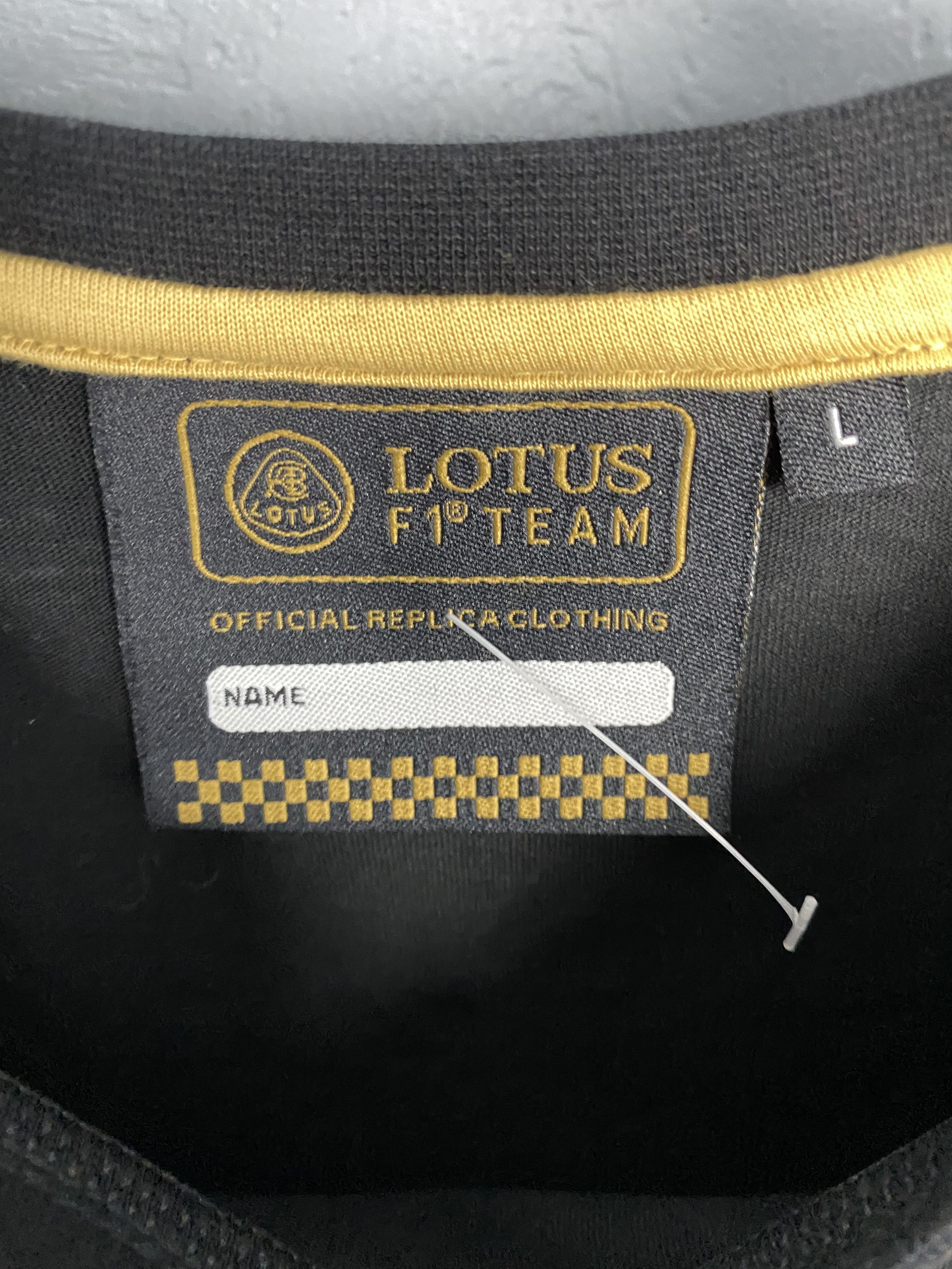 Formula 1 Lotus Racing Team Vintage T-Shirt Tee Y2K Size US L / EU 52-54 / 3 - 4 Thumbnail