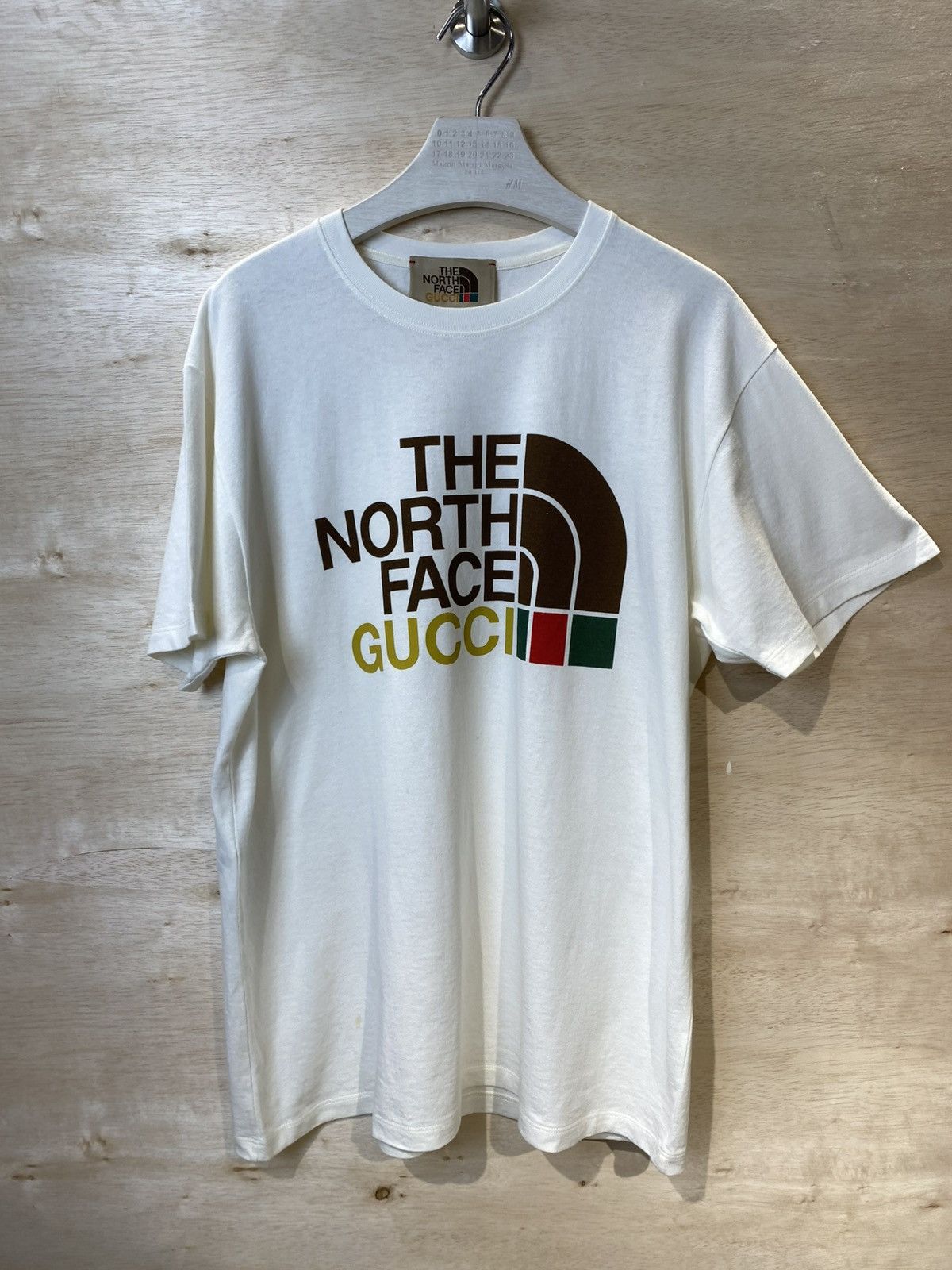 Gucci × The North Face Gucci The North Face Logo tee Size S Size US S / EU 44-46 / 1 - 2 Thumbnail