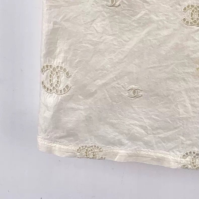 Chanel Chanel Beige double C hollow embroidery silk lapel sleevel Size XS / US 0-2 / IT 36-38 - 4 Thumbnail