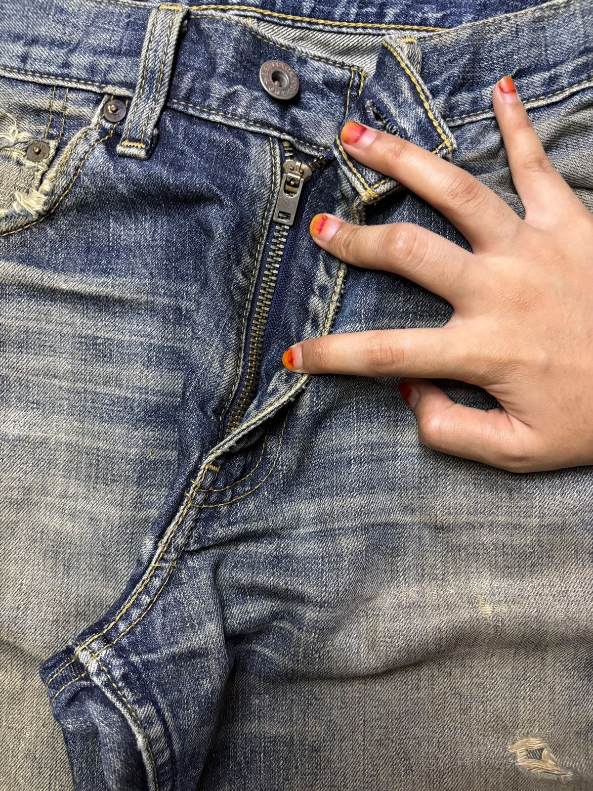 Levi's Vintage 90s Levis 502 Rusty Mud Wash Distressed Loose Jeans Size US 29 - 3 Thumbnail