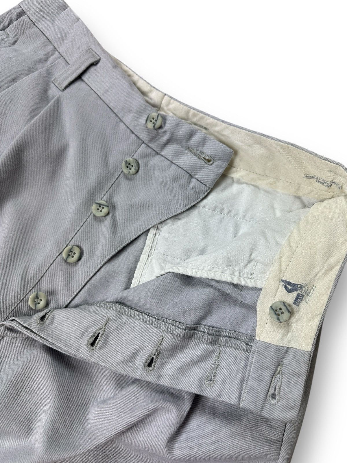 Levi's Vintage Clothing NWT🏷️ Vintage 80’s Levis College Chinos Women’s Shorts Size 28" / US 6 / IT 42 - 12 Thumbnail