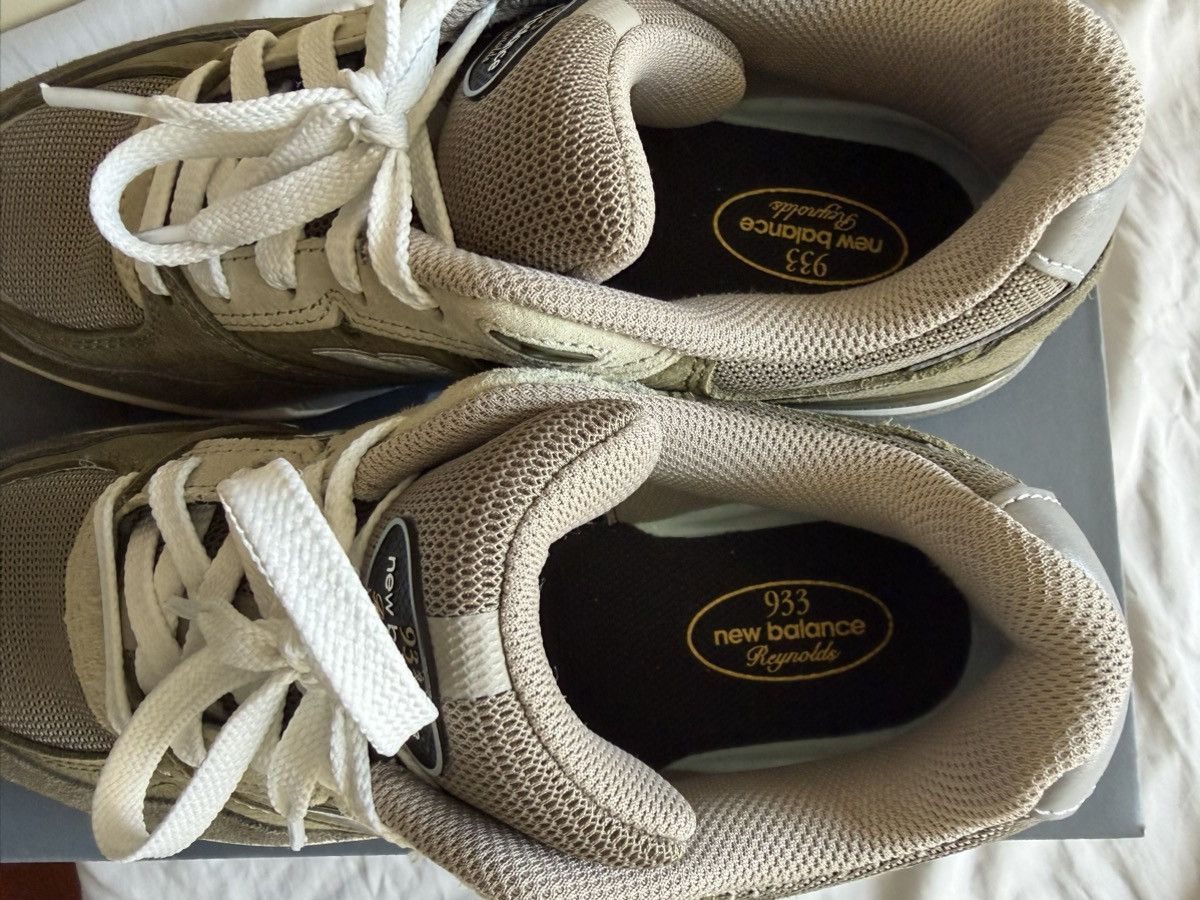 New Balance New Balance 933 Andrew Reynolds gently used 9.5 Size US 9.5 / EU 42-43 - 5 Thumbnail