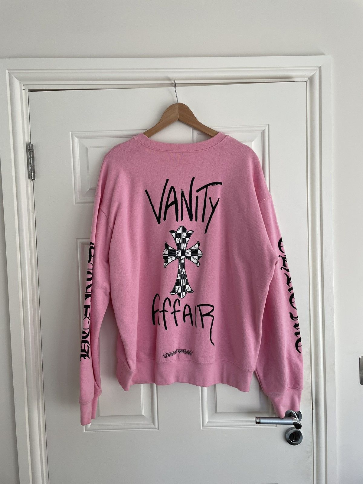 Chrome Hearts Chrome Hearts Vanity Affair Matty Boy Pink Crew Neck Size US XL / EU 56 / 4 - 2 Thumbnail