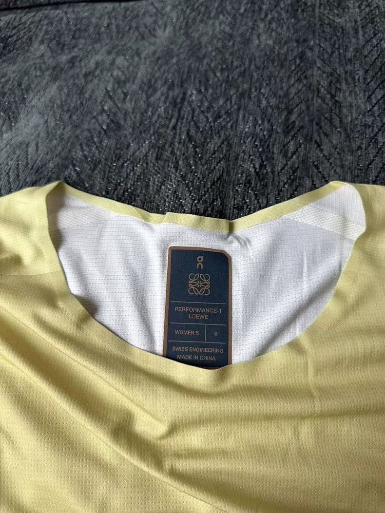 Loewe LOEWE Sports short sleeves Size XS / US 0-2 / IT 36-38 - 5 Thumbnail