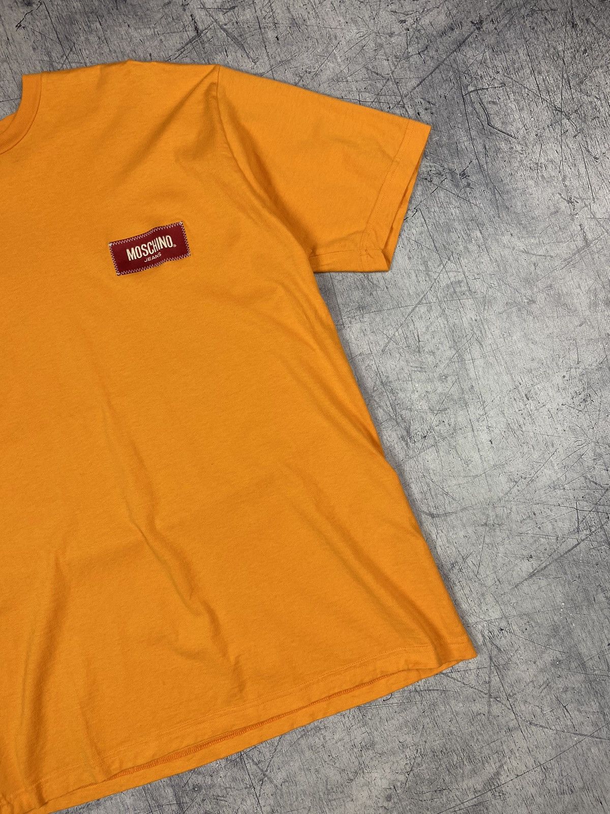 Moschino × Vintage Vintage Moschino Jeans Luxury Hype Tee T Shirt Size US XL / EU 56 / 4 - 3 Thumbnail