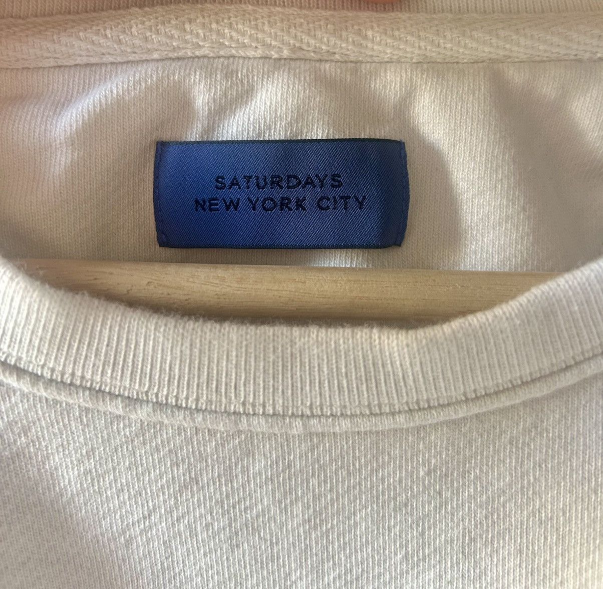 Saturdays NYC Saturdays NYC The Big Apple Logo White Sweatshirt Size US XL / EU 56 / 4 - 3 Thumbnail