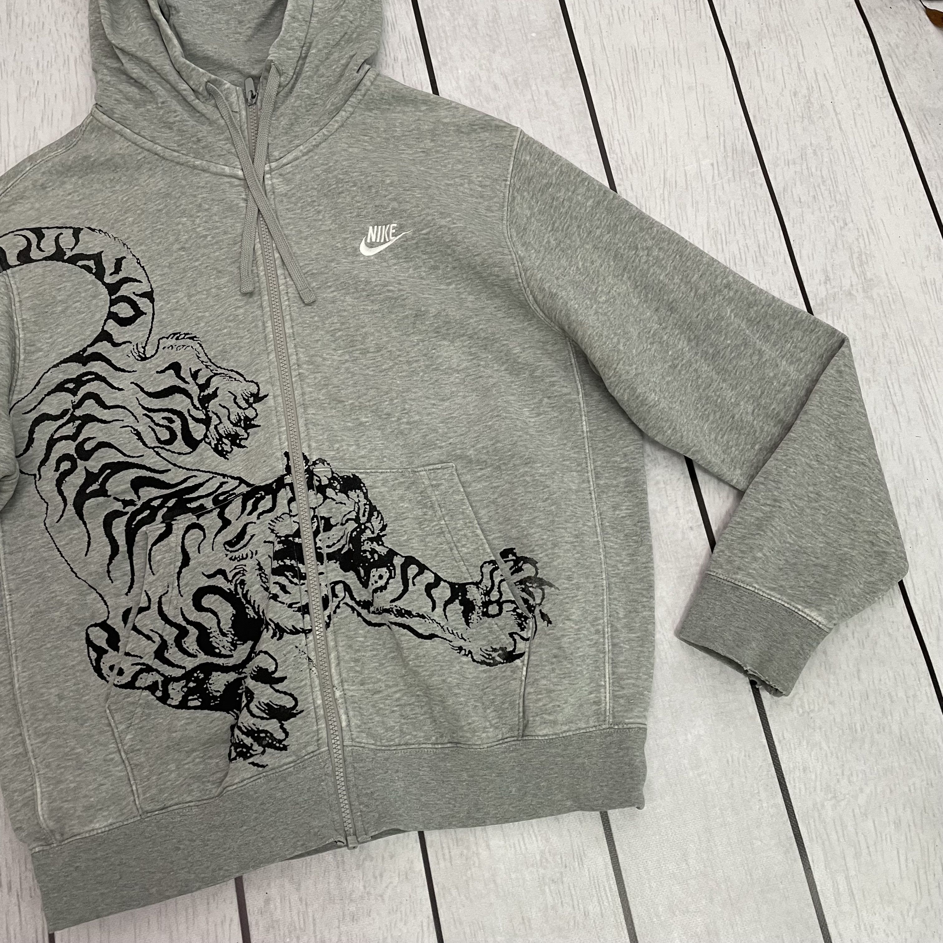 Nike Custom Nike Full zip Hoodie Tiger art grunge opium y2k Size US M / EU 48-50 / 2 - 4 Thumbnail
