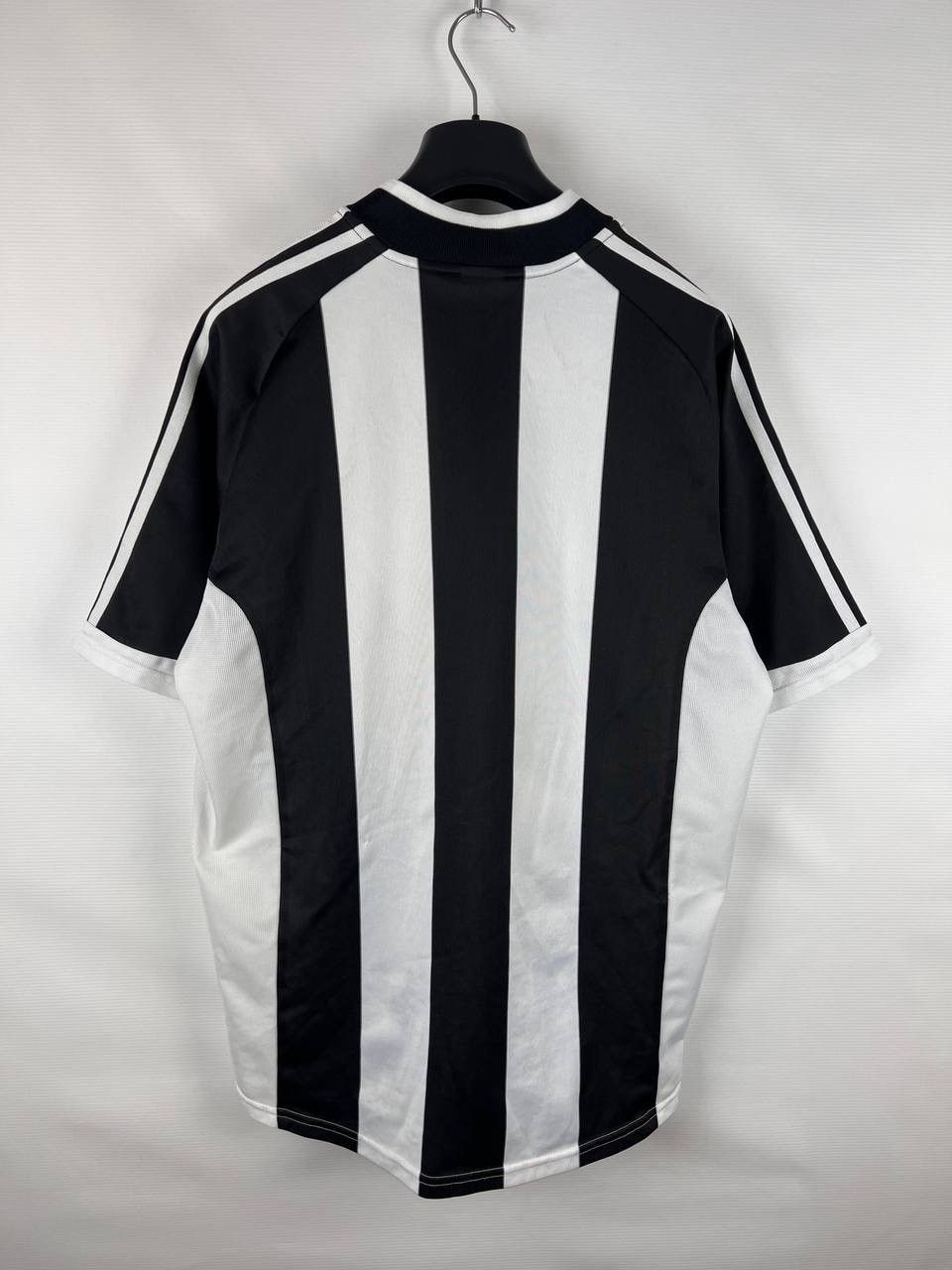 Adidas NewCastle Adidas 2001-03 vintage jersey t-shirt size L Size US L / EU 52-54 / 3 - 2 Thumbnail