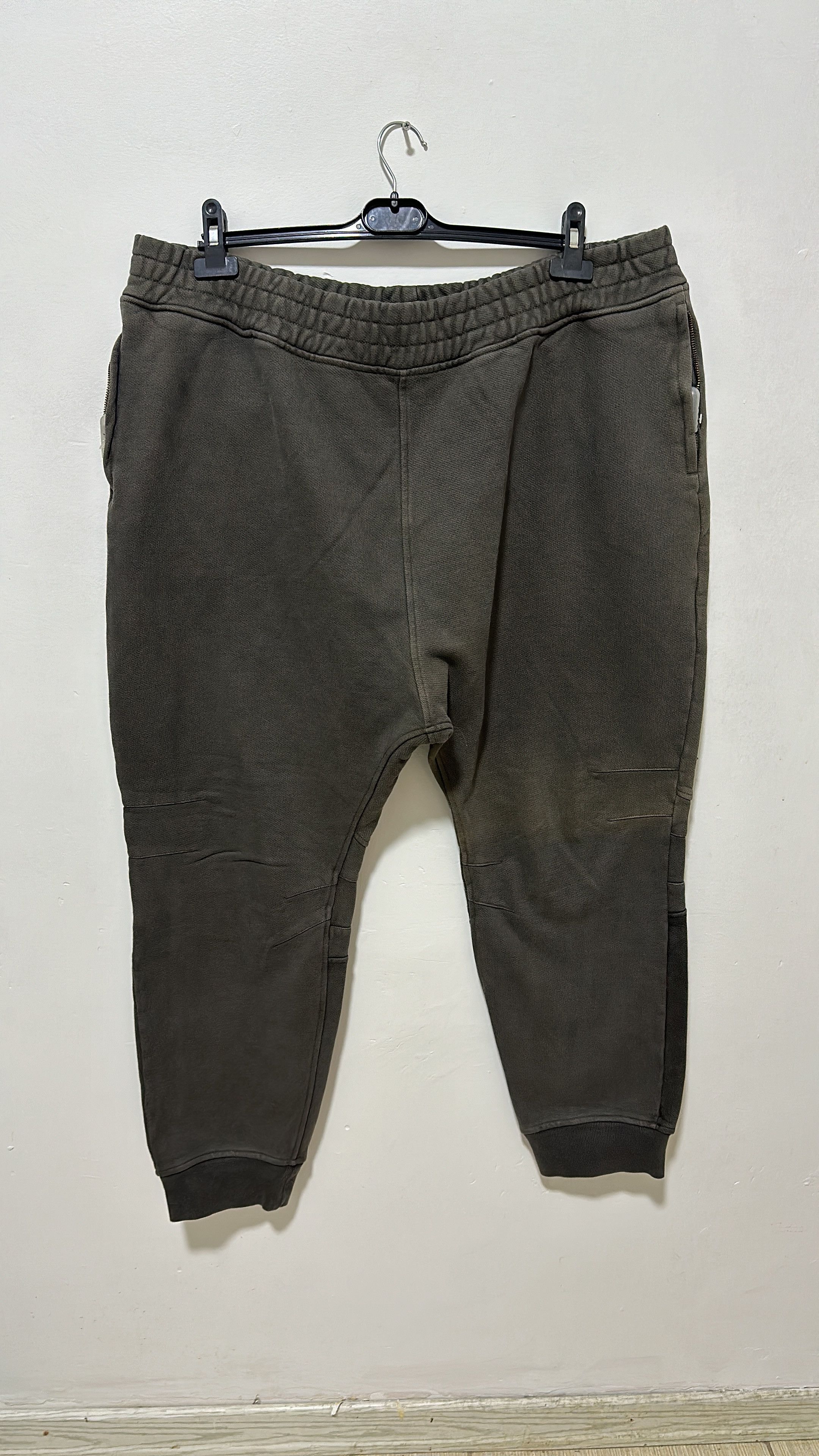 Yeezy 2015 Yeezy Season 1 Sweatpant Size XLARGE Size US 36 / EU 52 - 1 Thumbnail