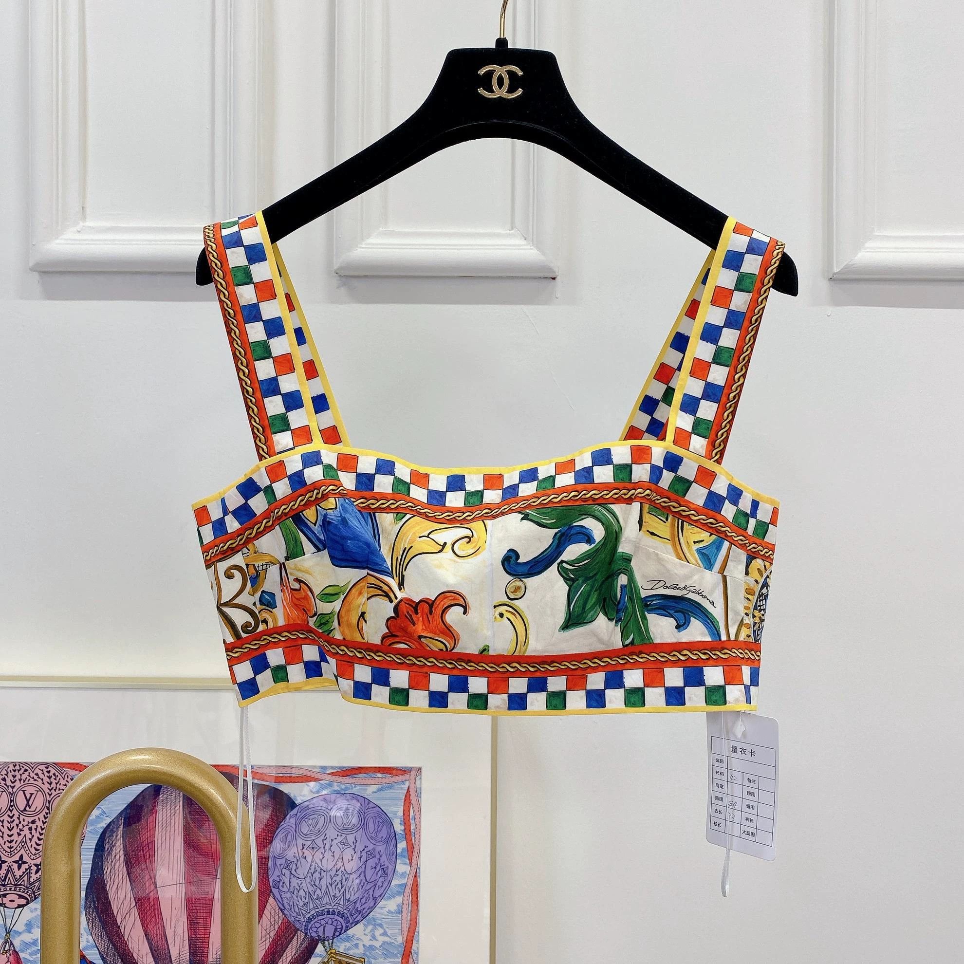 Dolce & Gabbana DOLCE GABBANA 0219 used sleeveless cami top Size M / US 6-8 / IT 42-44 - 1 Thumbnail