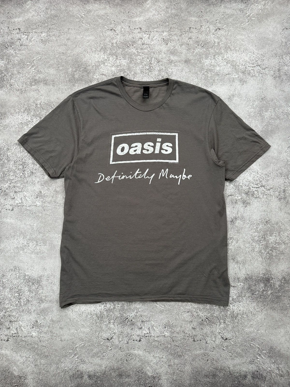 Band Tees Oasis Definitely Maybe T-Shirt Men’s Cotton Size L 2024 Size US L / EU 52-54 / 3 - 1 Thumbnail