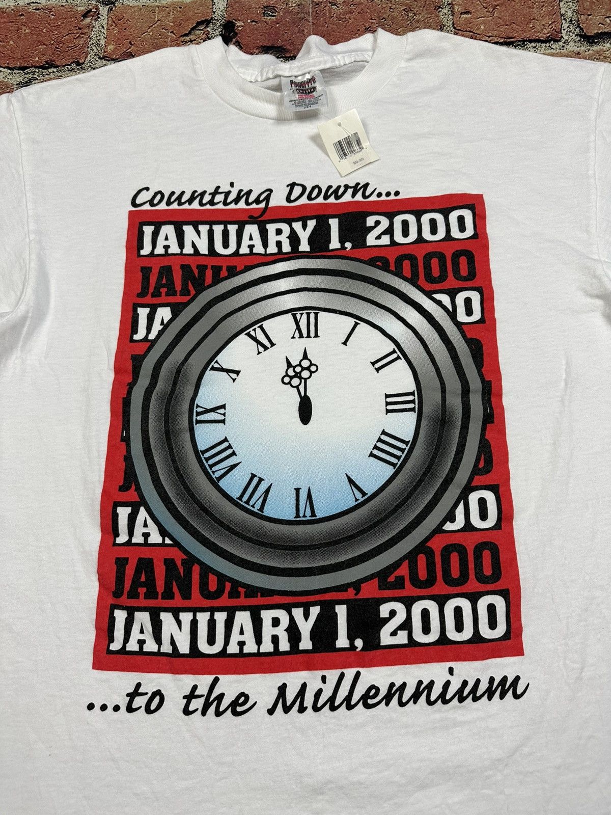 Vintage Vintage 2000 Counting Down Millennium T Shirt New Years Y2K Size US L / EU 52-54 / 3 - 3 Thumbnail