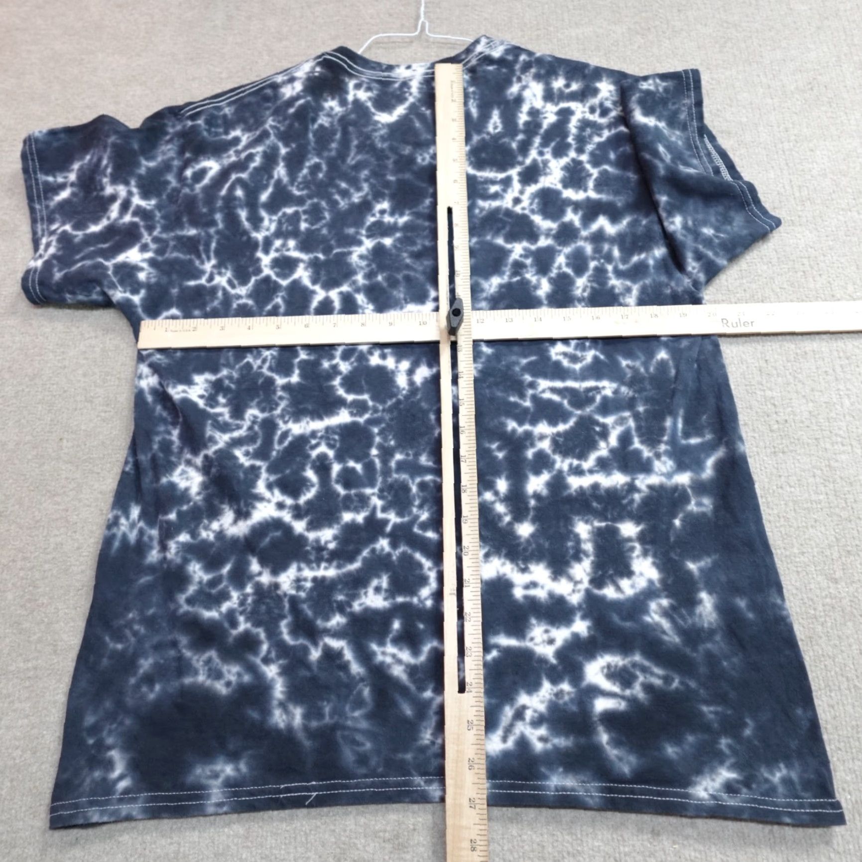 Vintage VINTAGE Britney Spears Shirt Men M Blue Tie Dye 2021 Short Sleeve Crew Neck Cotton Geometric Pattern Shirts Mens Blues Size US M / EU 48-50 / 2 - 3 Thumbnail