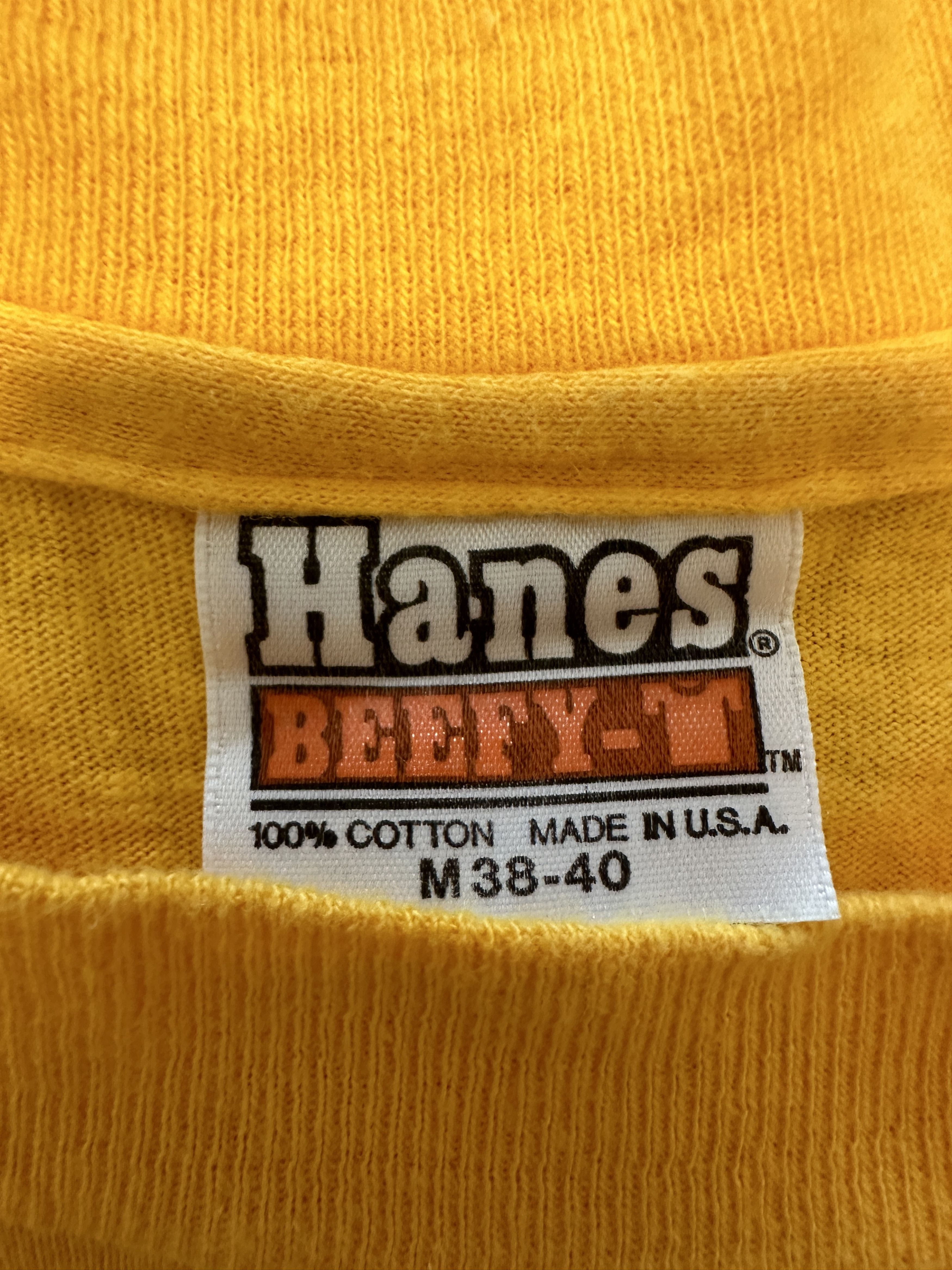 Hanes 80s Vintage Single stitch Surf Tshirt Size US M / EU 48-50 / 2 - 5 Thumbnail