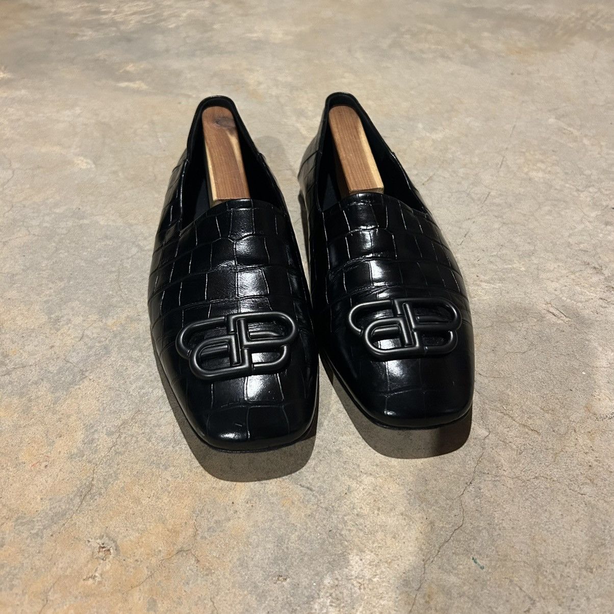 Balenciaga × Designer Balenciaga Cosy Flat Croc Embossed Leather Loafers US 9 Size US 9 / EU 42 - 6 Thumbnail