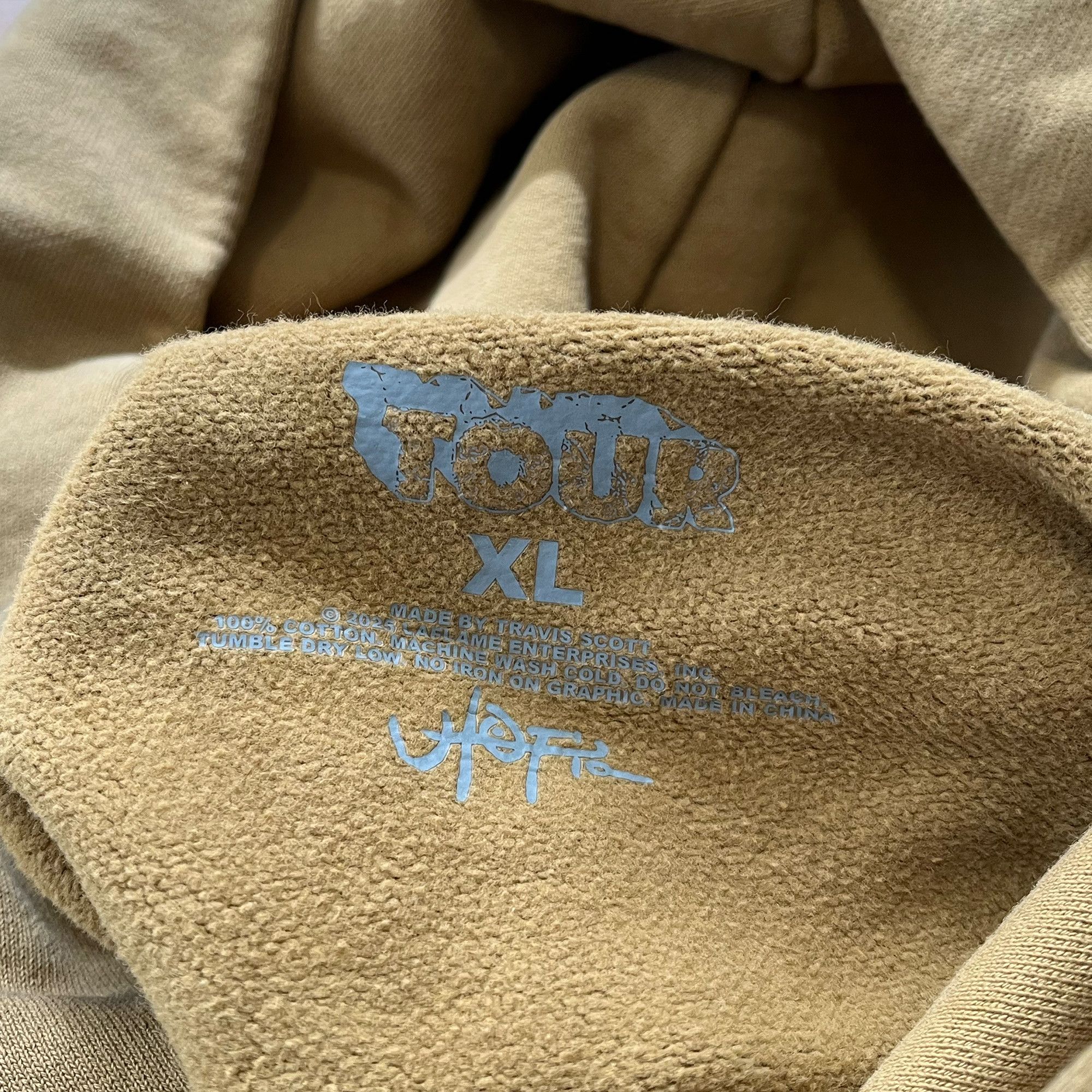 Travis Scott MAXIMUS TIGER PULLOVER HOODIE XL Size US XL / EU 56 / 4 - 4 Thumbnail