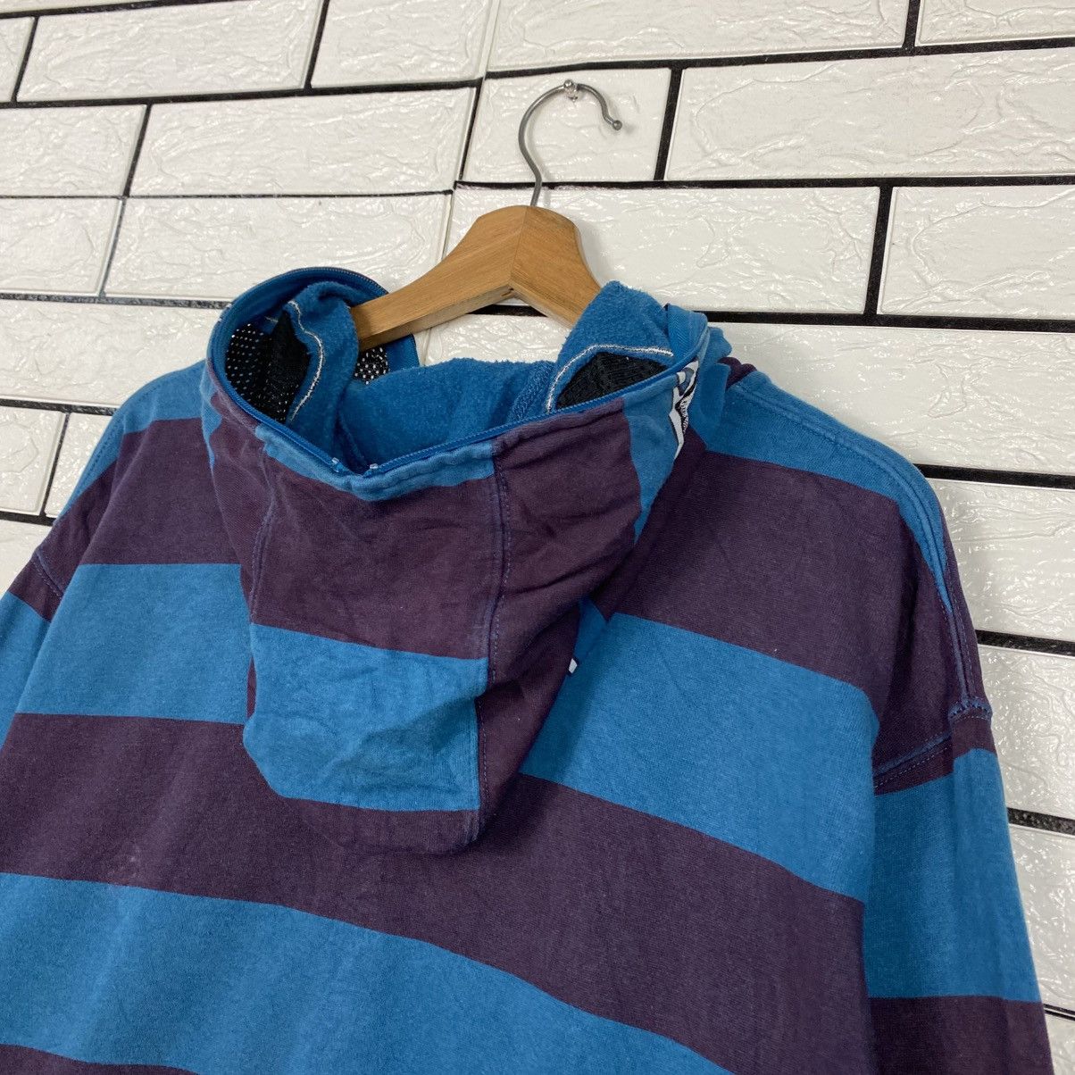 Japanese Brand Striped Zipper Jacket Volcom Biker Punk Style Size US XL / EU 56 / 4 - 11 Thumbnail