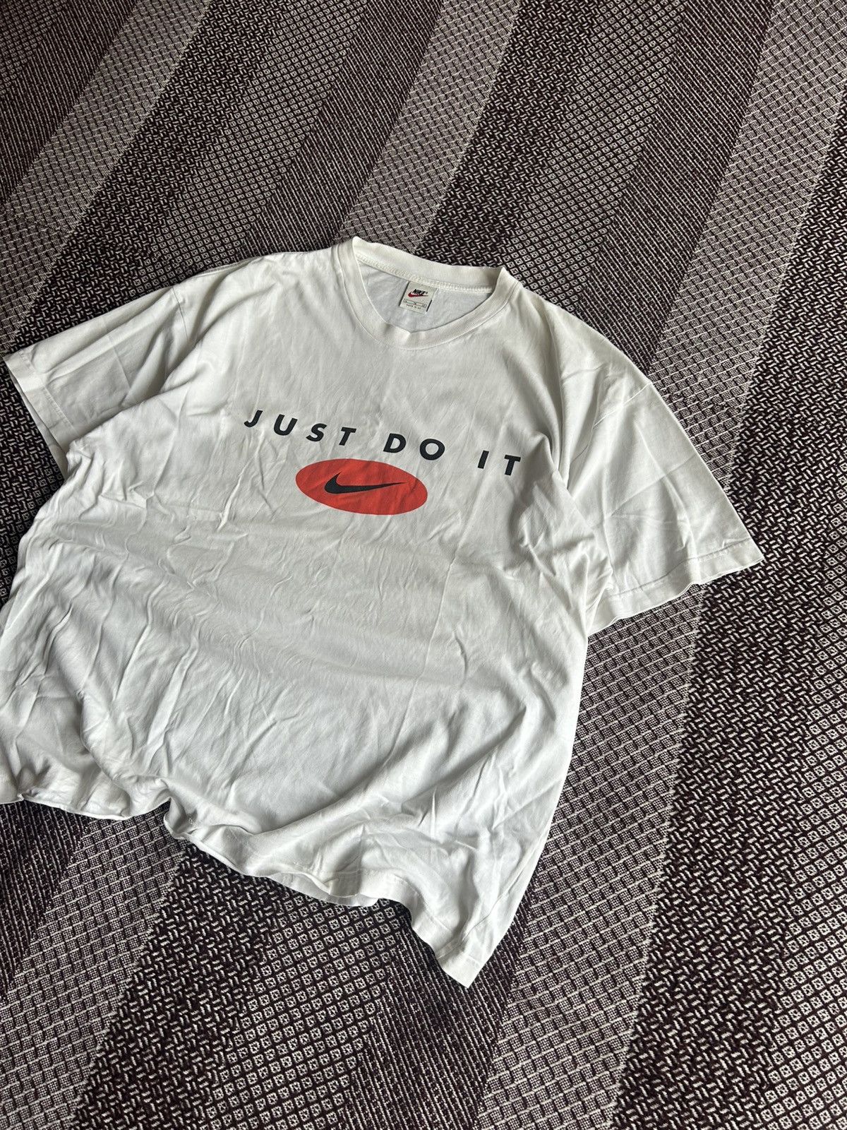 Nike Vintage Nike Just Do It 90s T-shirt Big Logo Sportswear XL Size US XL / EU 56 / 4 - 2 Thumbnail