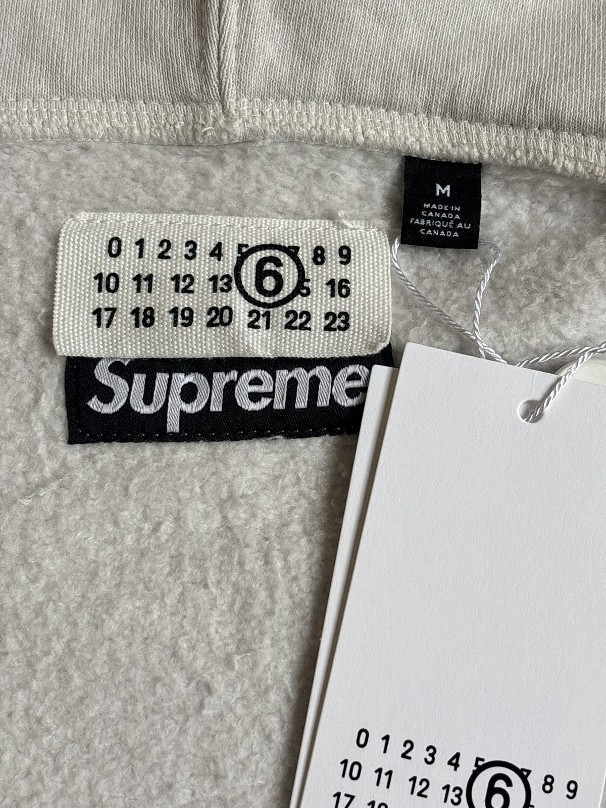 Maison Margiela × Supreme Supreme Maison Margiela Box Logo Zipup Hoodie White Size US M / EU 48-50 / 2 - 13 Thumbnail