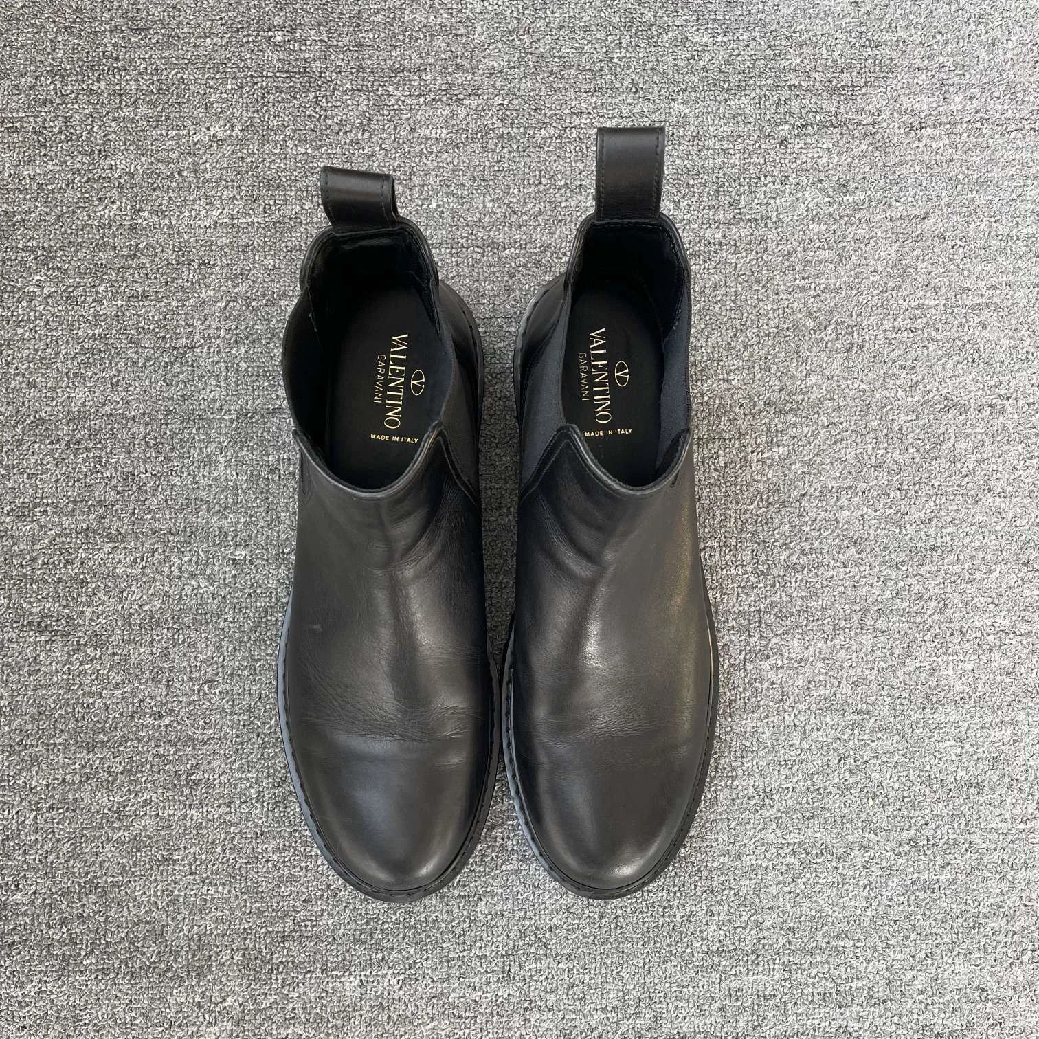 Valentino Valentino men's black short boots 44 MINT Size US 11 / EU 44 - 2 Thumbnail