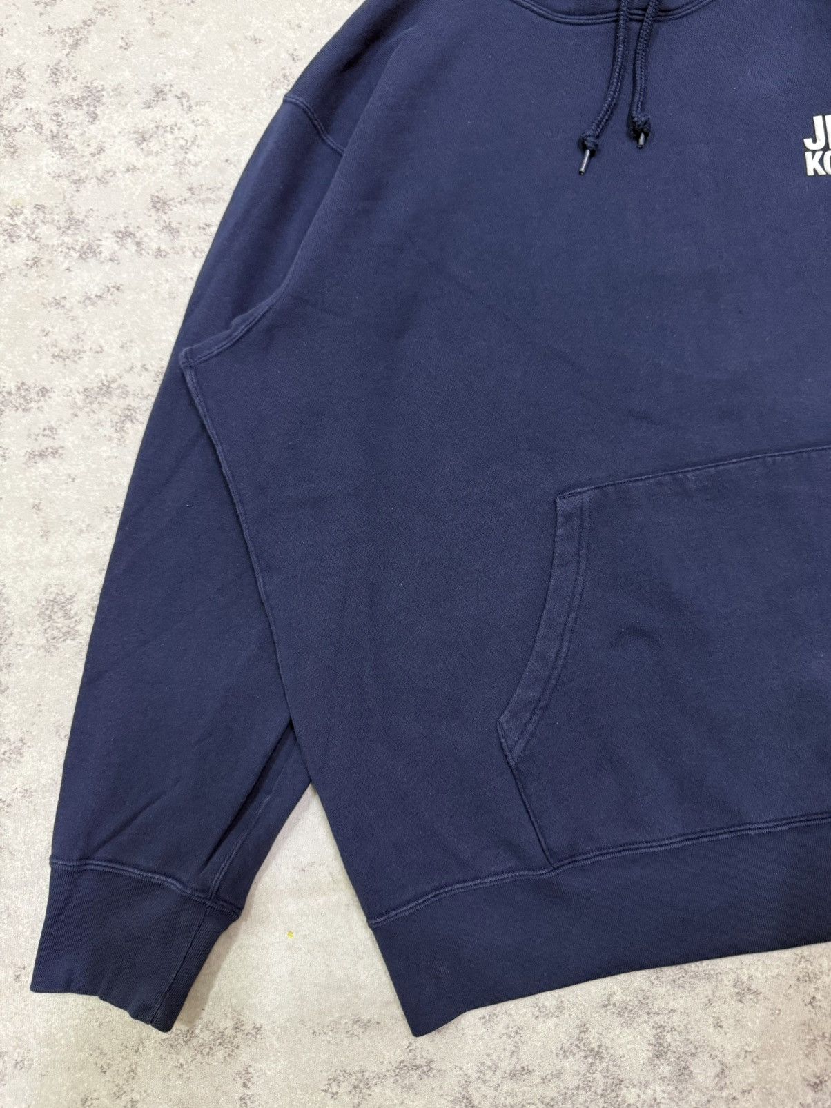 Uniqlo Jeef Kons Qatar Children’s Museum Uniqlo Pullover Sweater Size US XL / EU 56 / 4 - 6 Thumbnail