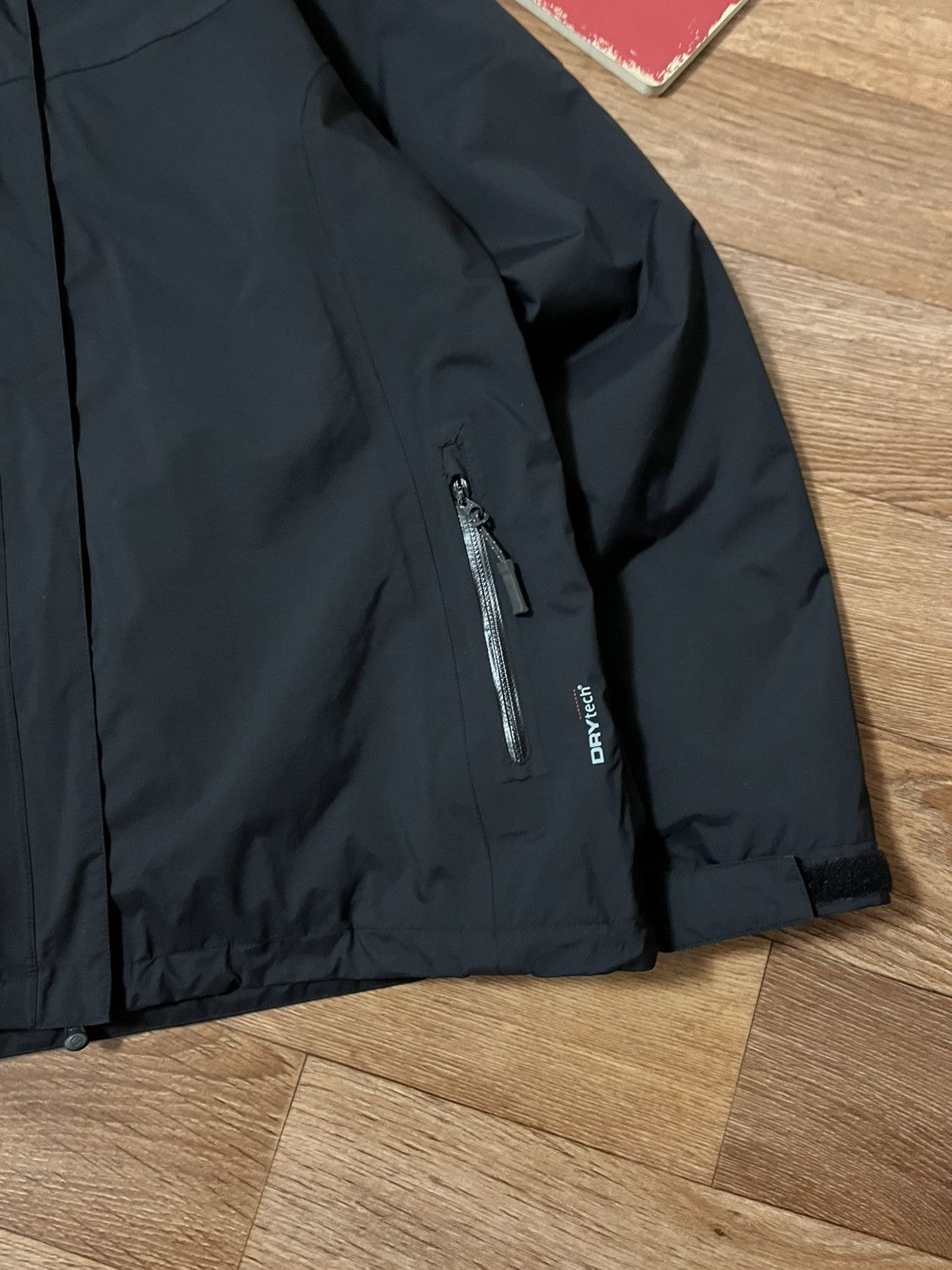 Mammut Mammut DryTech 2 in 1 Transformer Outdoor Jacket Size US L / EU 52-54 / 3 - 3 Thumbnail