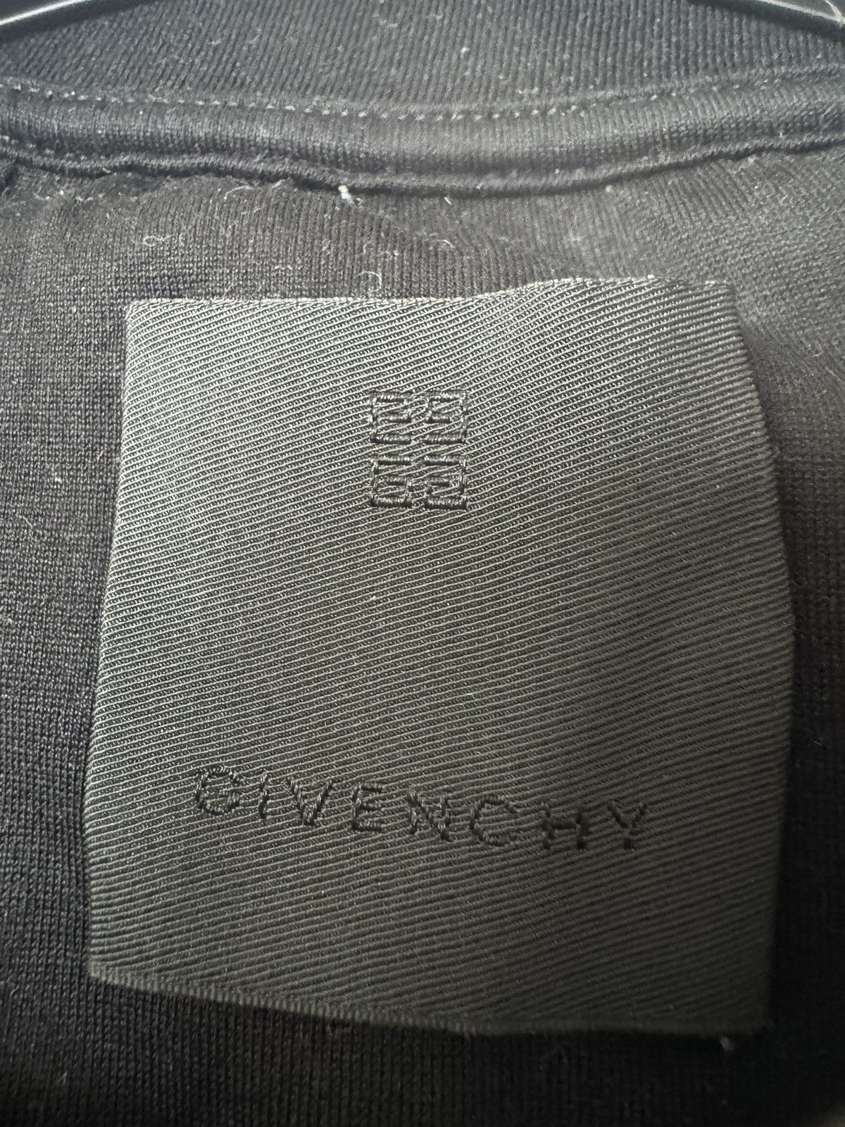 Givenchy Givenchy 4G Stars Logo Tee Black Luxury Designer Slim Fit Size US XL / EU 56 / 4 - 5 Thumbnail