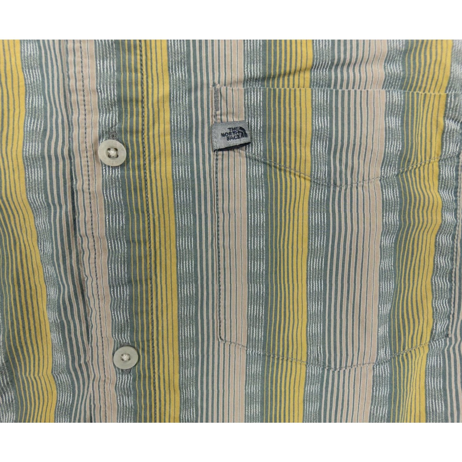 The North Face Vintage North Face Men's XL Green Striped Button-Down Long Sleeve Shirt Outdoor Casual Size US XL / EU 56 / 4 - 3 Thumbnail