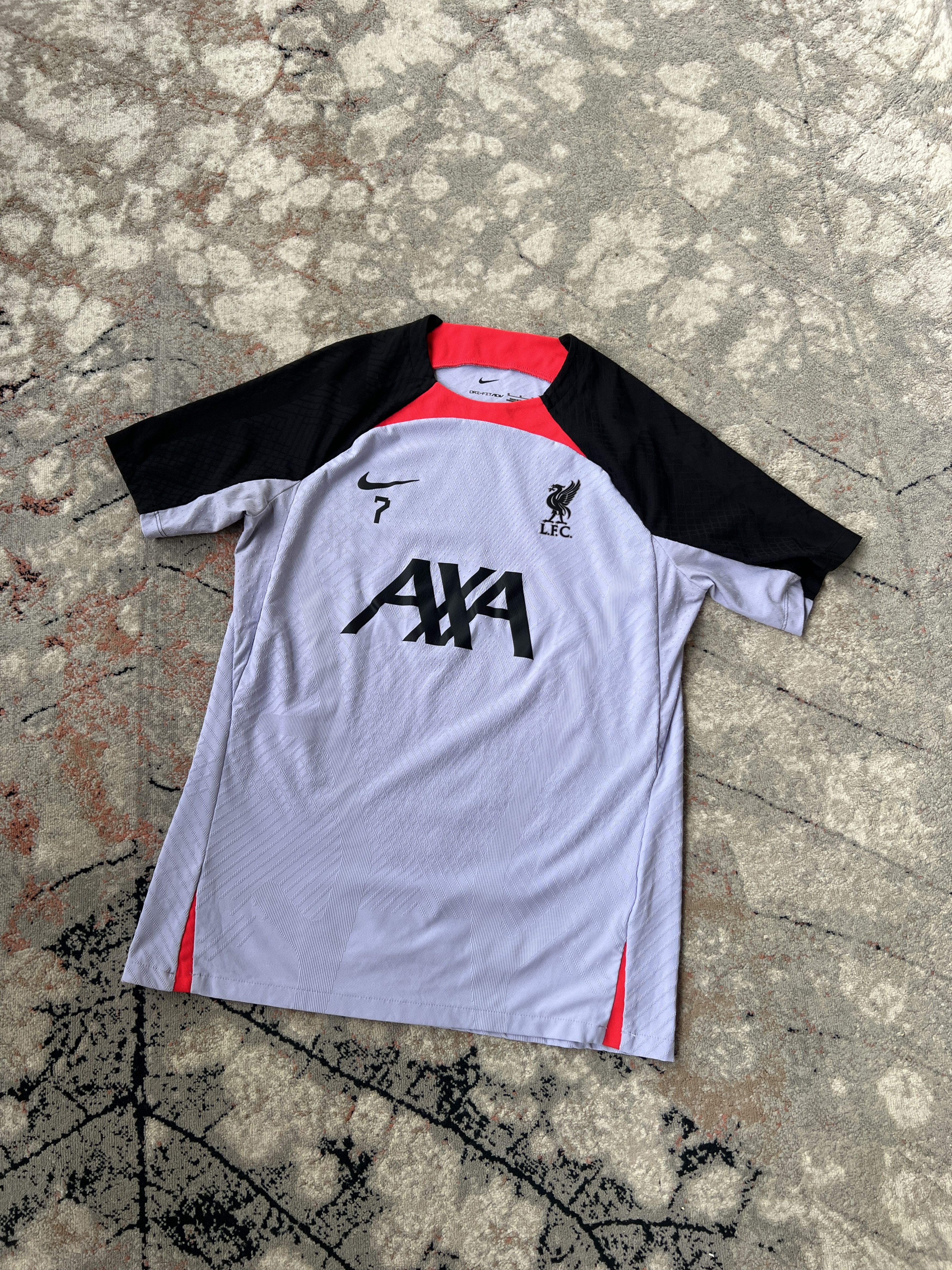 Nike Nike Liverpool Jersey Size US M / EU 48-50 / 2 - 1 Thumbnail