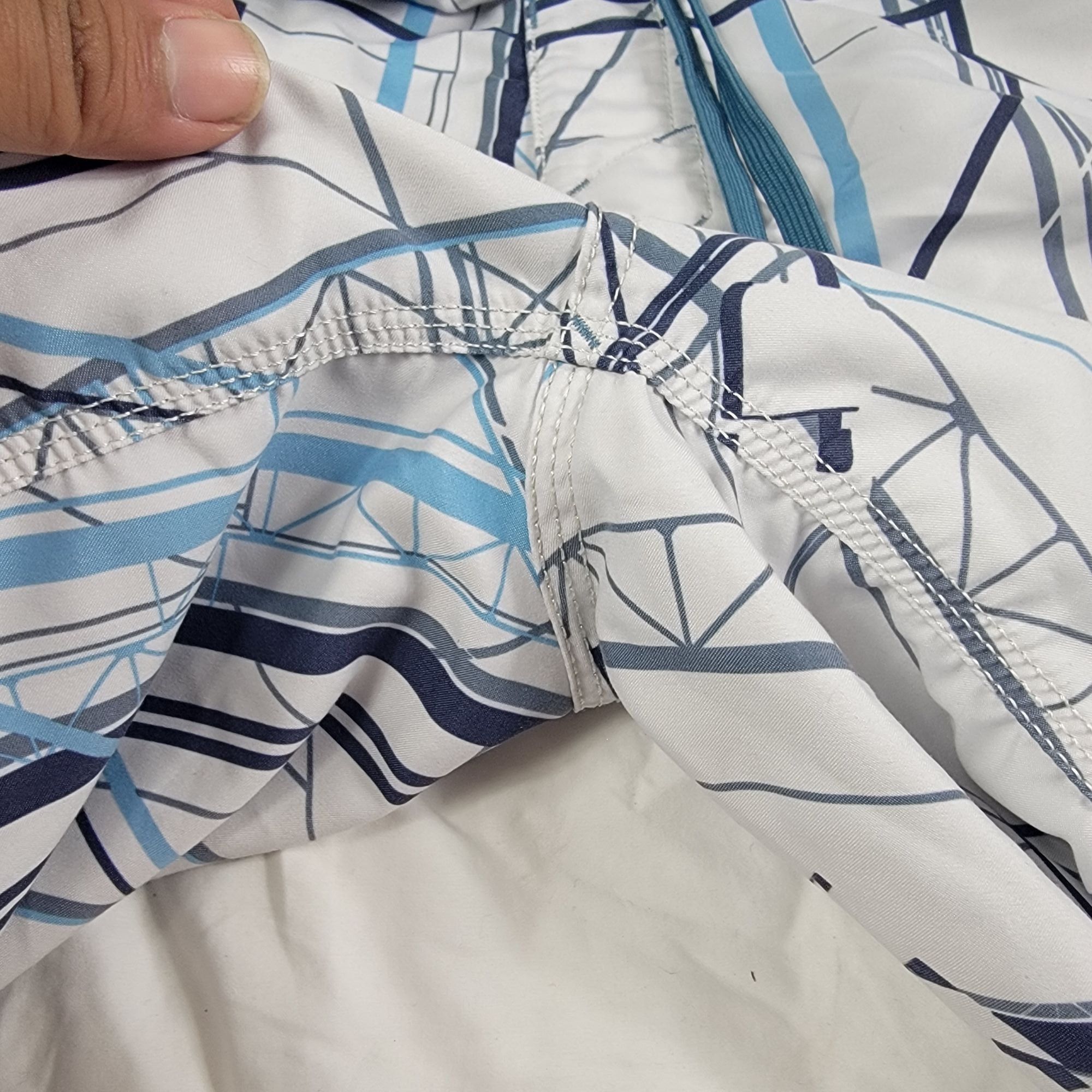 Oakley Oakley Silo Mens 38 White Blue Board Shorts Athletic Summer Size US 38 / EU 54 - 5 Thumbnail