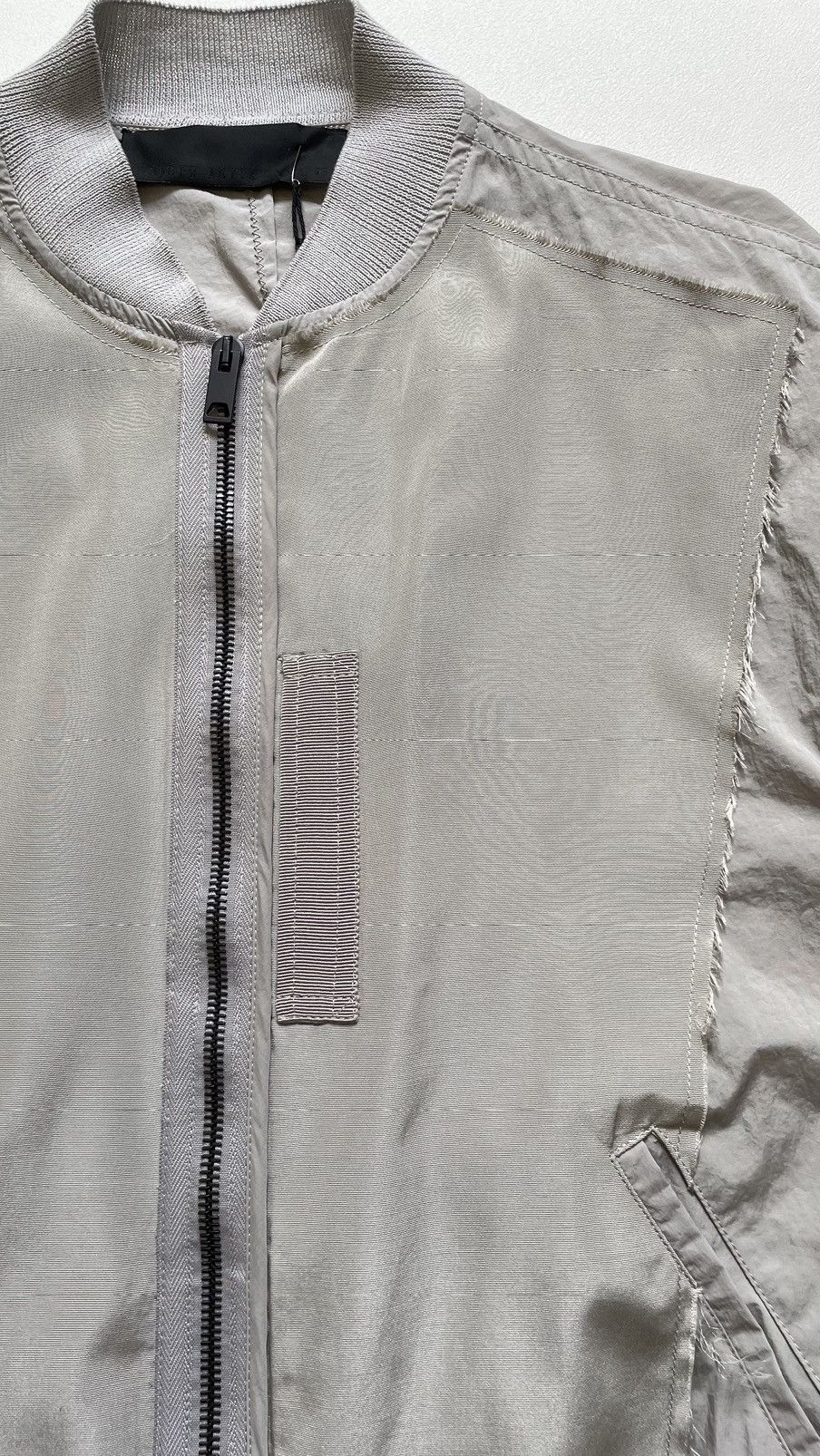 Haider Ackermann Grey Nylon Cropped Bomber Jacket Size US S / EU 44-46 / 1 - 8 Thumbnail