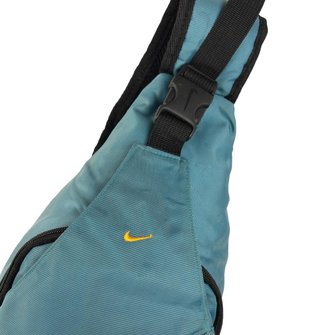 Nike Vintage Nike Mini Sling Bag Size ONE SIZE - 5 Thumbnail