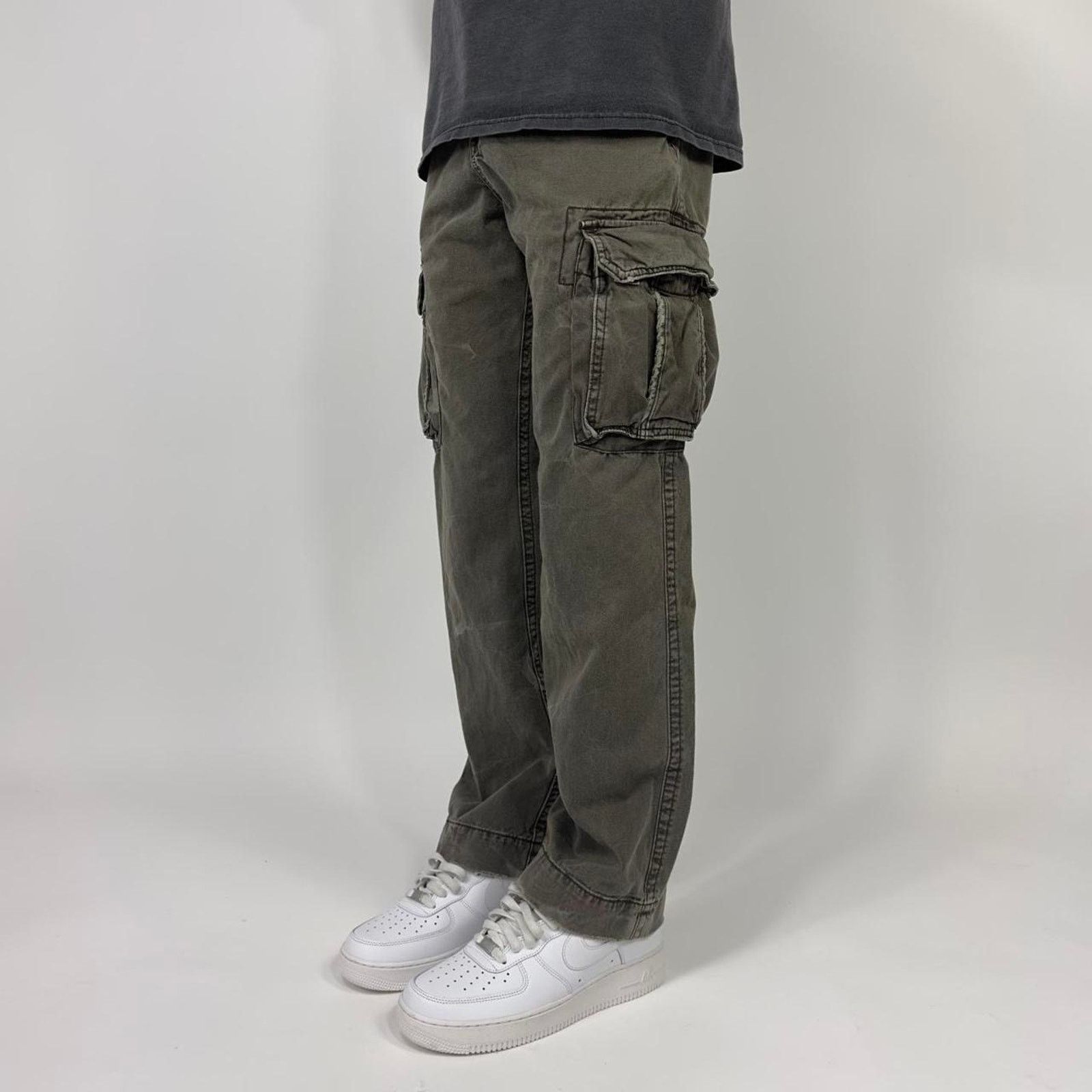 Vintage Y2K Low Rise Faded Forest Green Tactical Utility Cargo Pants Size US 32 / EU 48 - 2 Thumbnail
