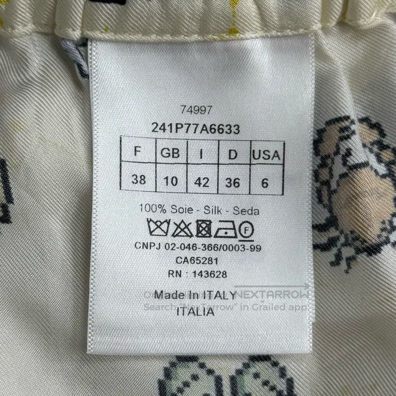 Dior Dior Beige constellation mulberry silk shorts Size 25" / US 0 / IT 36 - 6 Thumbnail