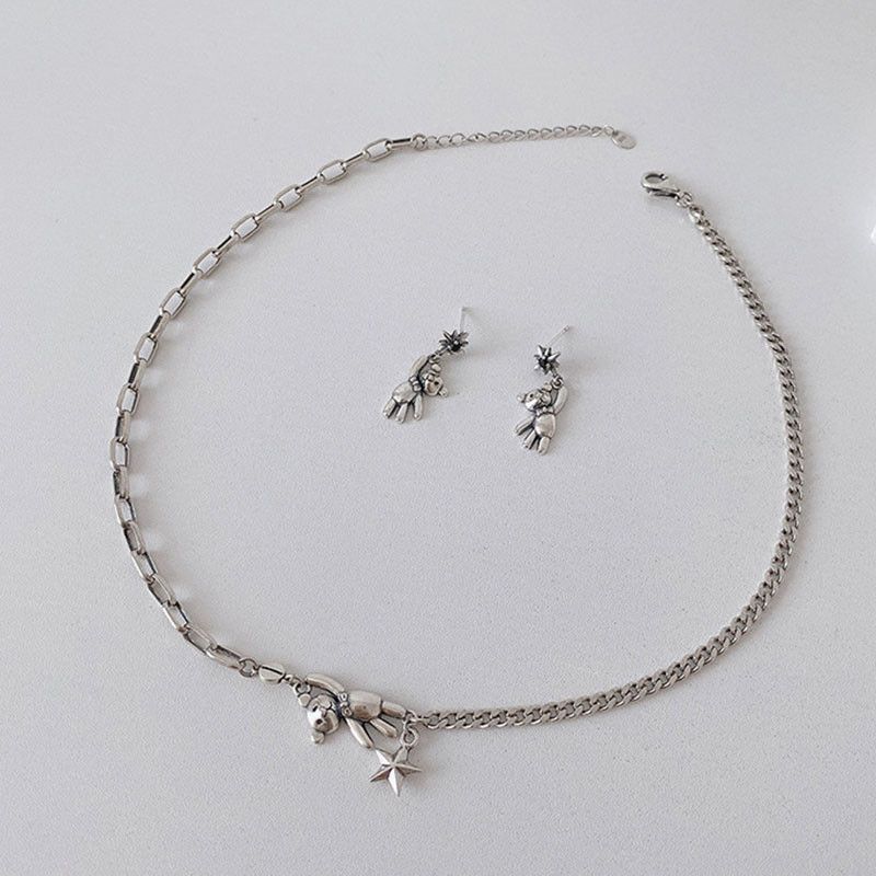 Jewelry Unique Bear Star Necklace Size ONE SIZE - 2 Thumbnail