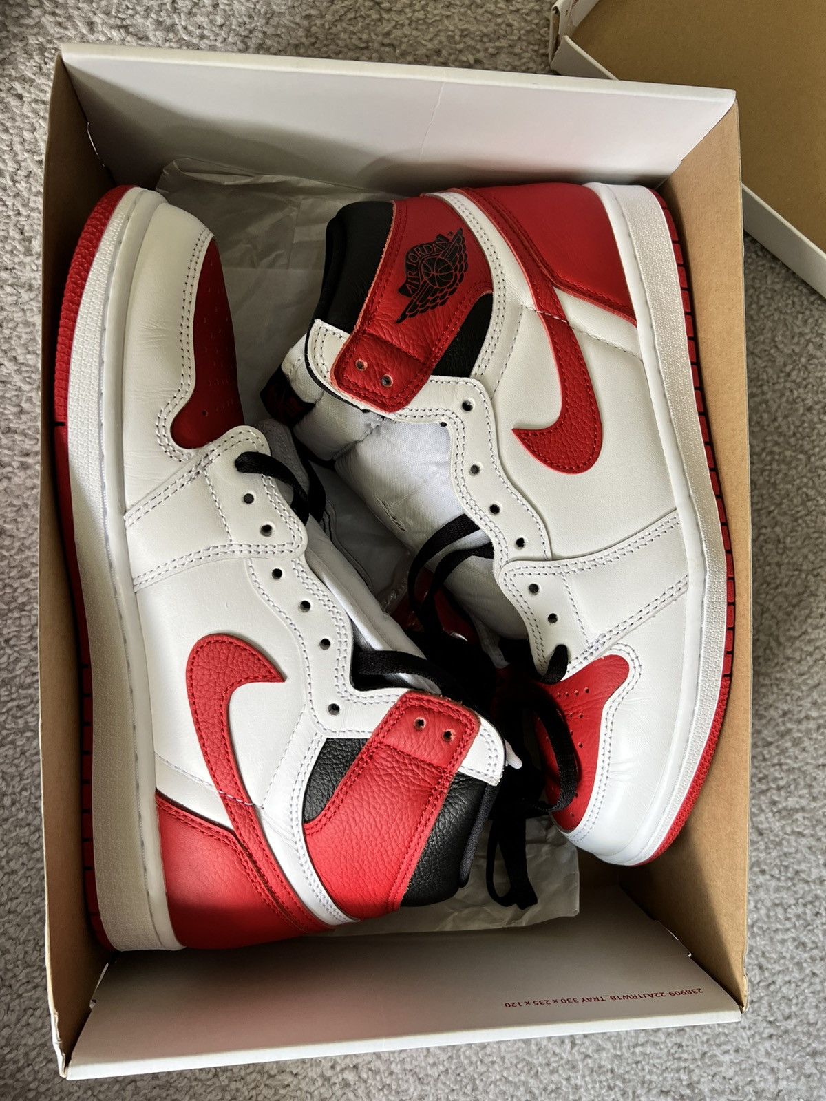 Nike Jordan 1 High OG size 10 Size US 10 / EU 43 - 7 Thumbnail