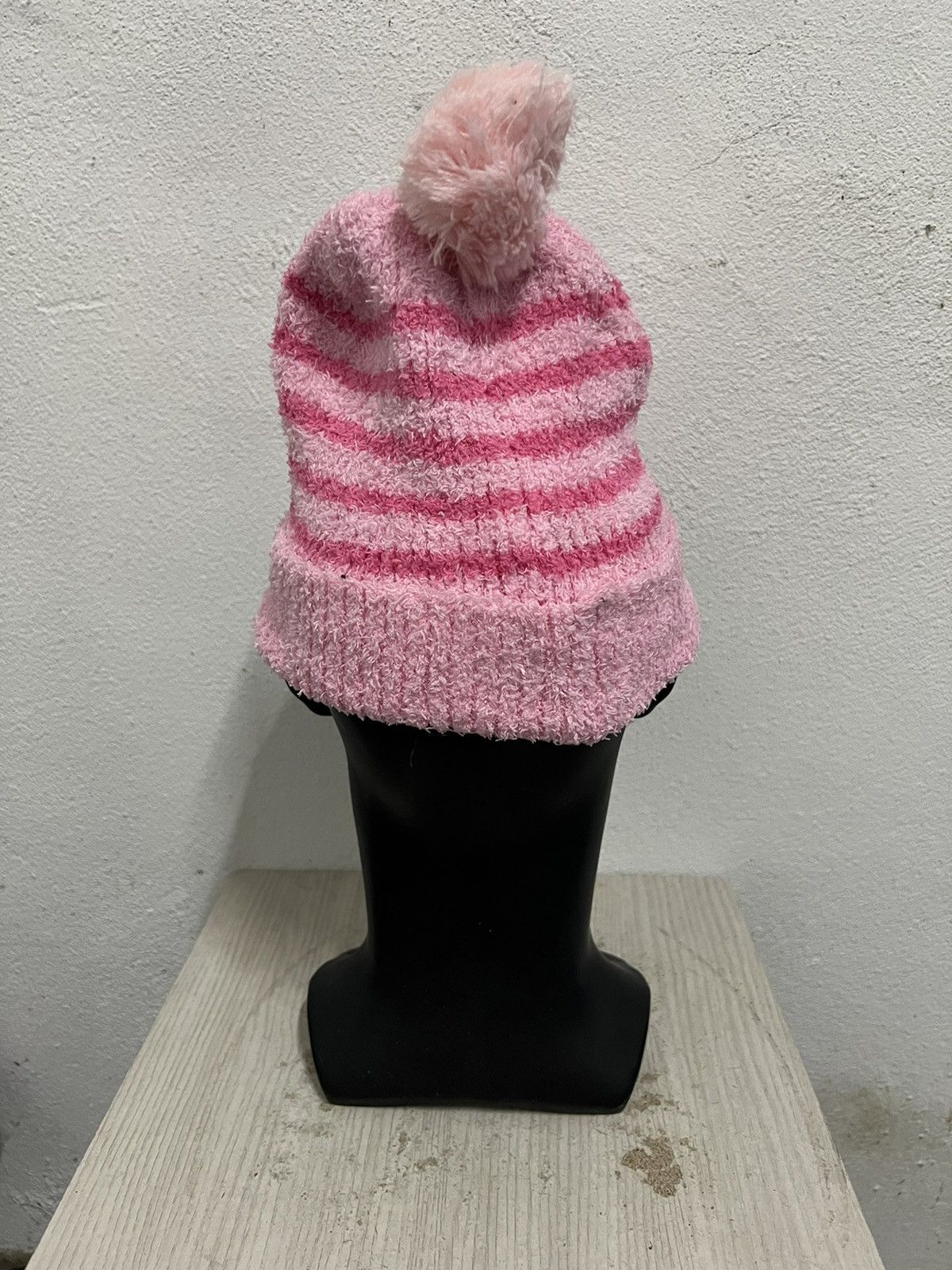 Mickey Mouse Vintage Minnie Mouse Disney Cartoon Beanie Hat Size ONE SIZE - 5 Thumbnail