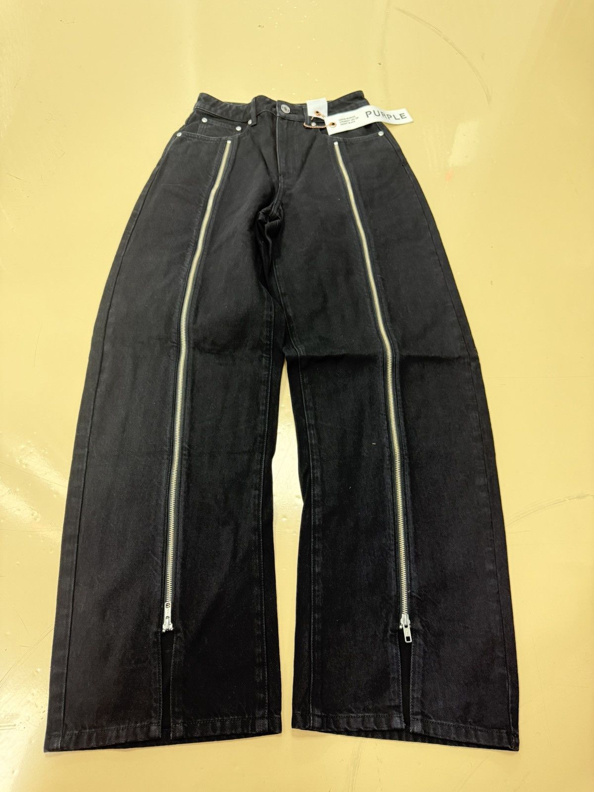 Other Purple Brand Tapered Zip Up Front Jeans Size 26" / US 2 / IT 38 - 1 Thumbnail