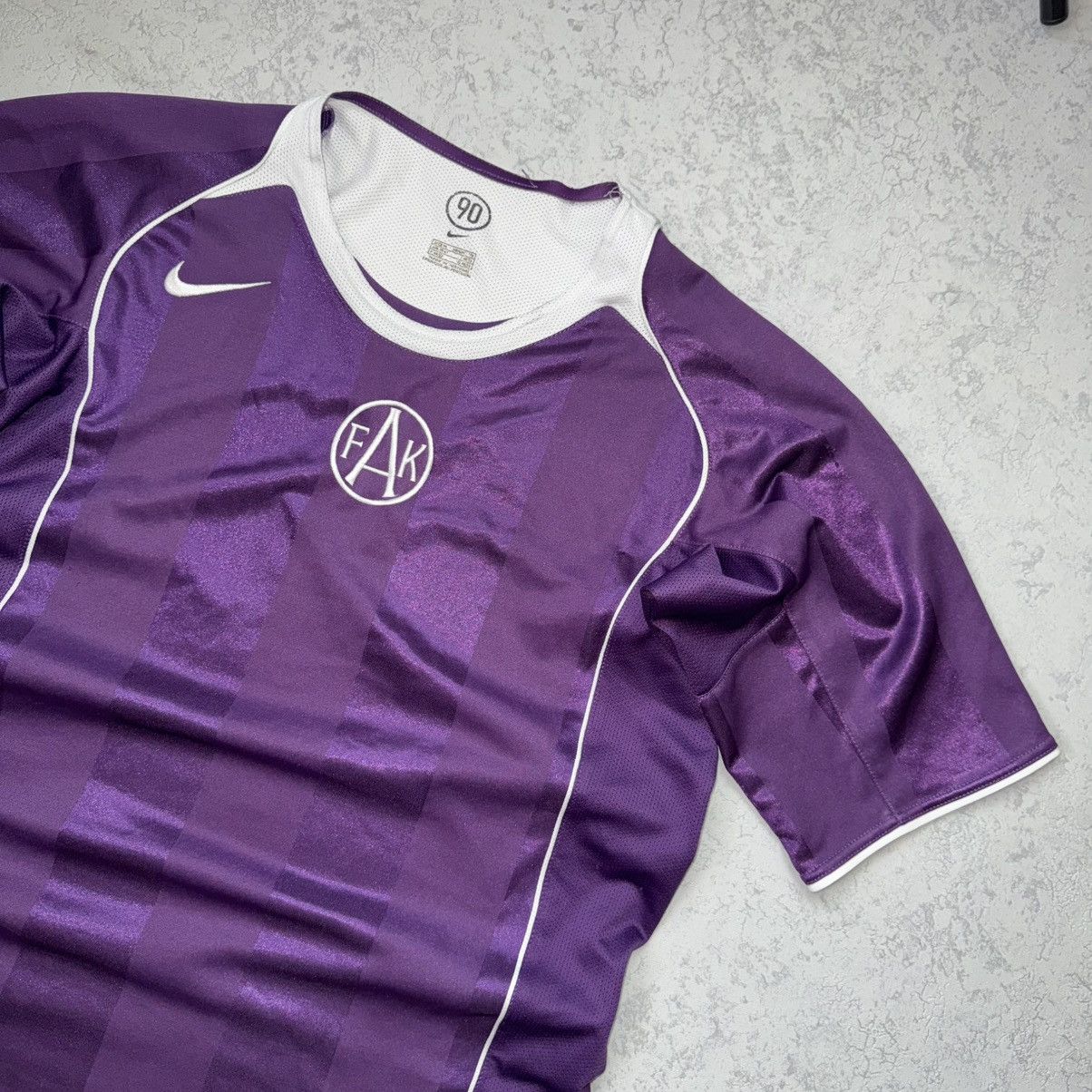 Nike VINTAGE AUSTRIA VIENNA WIEN 2005-06 FOOTBALL JERSEY Size US M / EU 48-50 / 2 - 2 Thumbnail