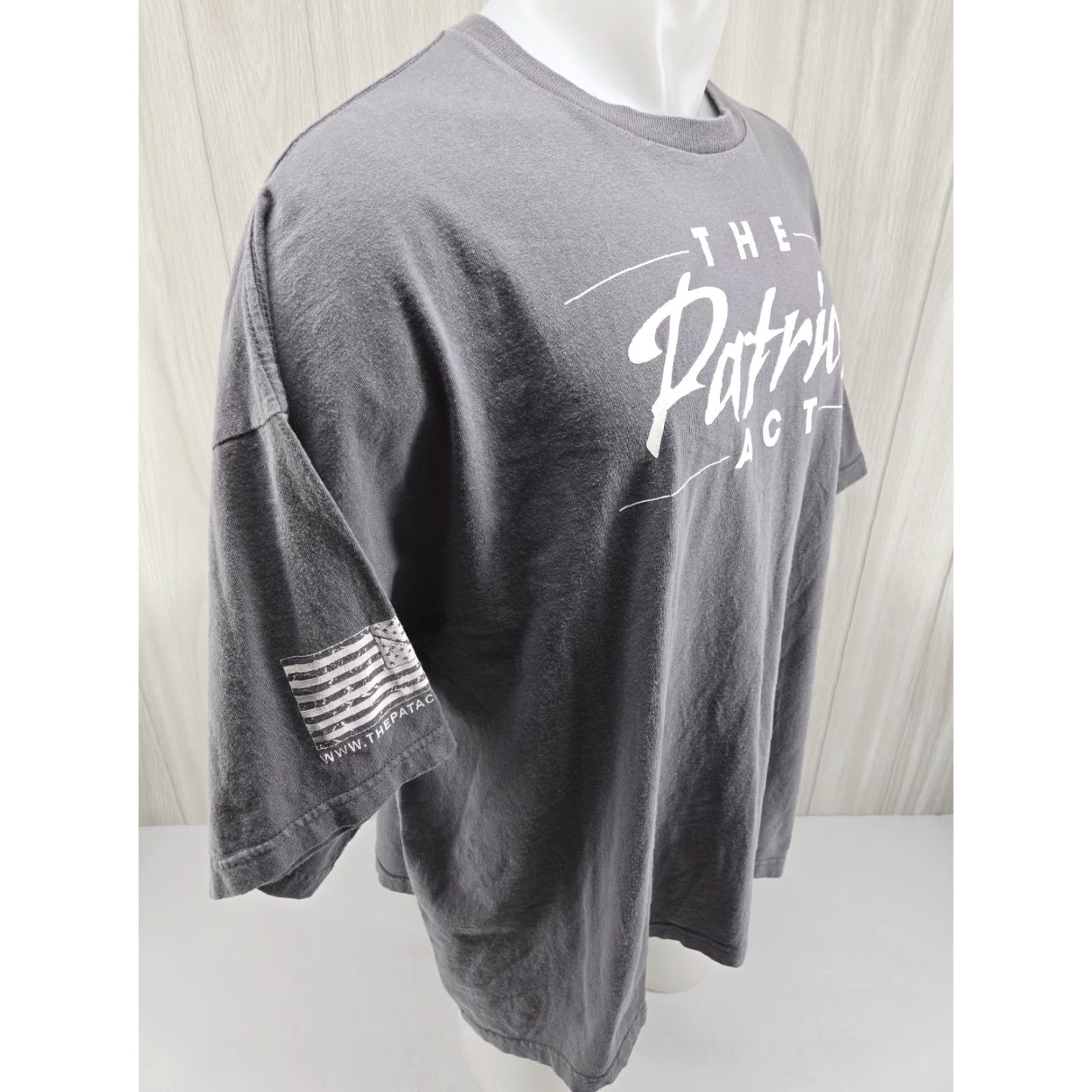 Vintage VINTAGE Bayside The Patriot Act T Shirt Gray 3XL Mens Short Sleeve Crew Neck Graphic Print Size US XXL / EU 58 / 5 - 7 Thumbnail