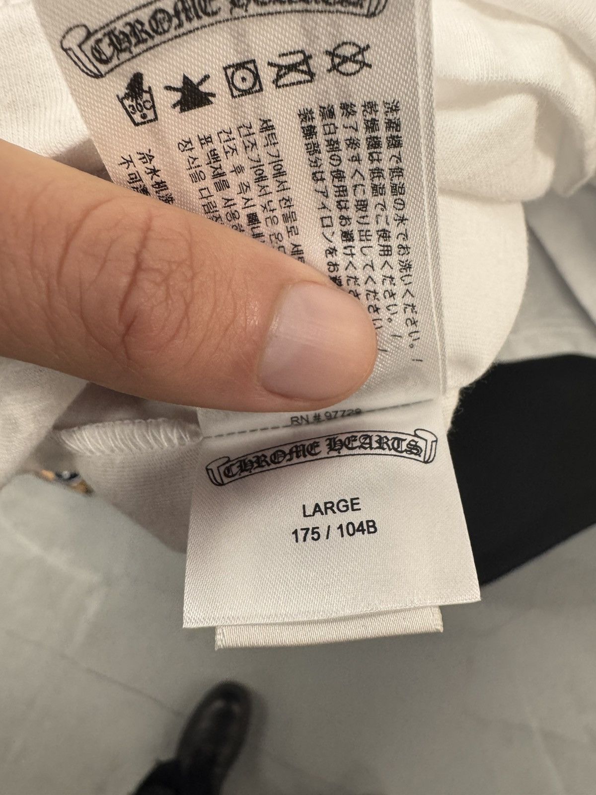 Chrome Hearts Chrome Hearts Script Neck Logo Triple White Long Sleeve Size US L / EU 52-54 / 3 - 7 Thumbnail